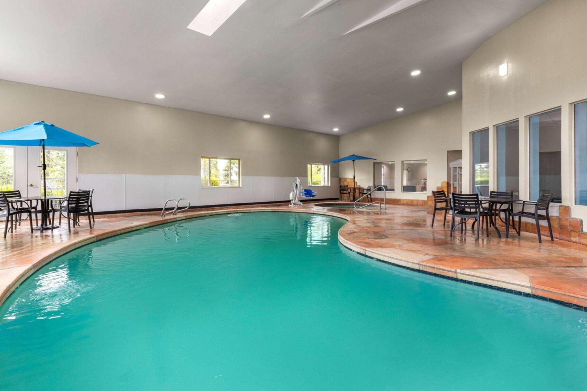 Days Inn by Wyndham Williams photo 11