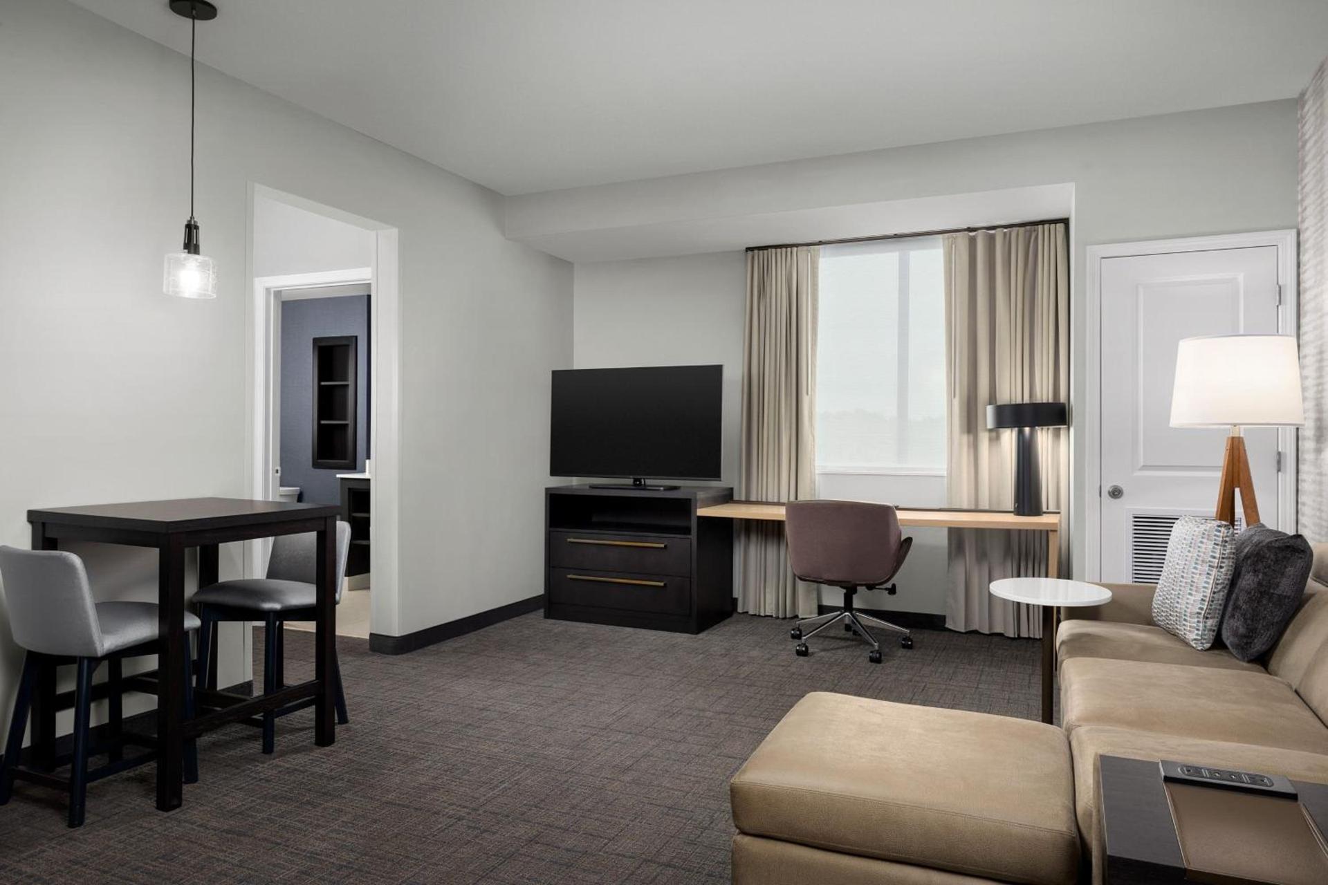 Residence Inn by Marriott Indianapolis Plainfield photo 6