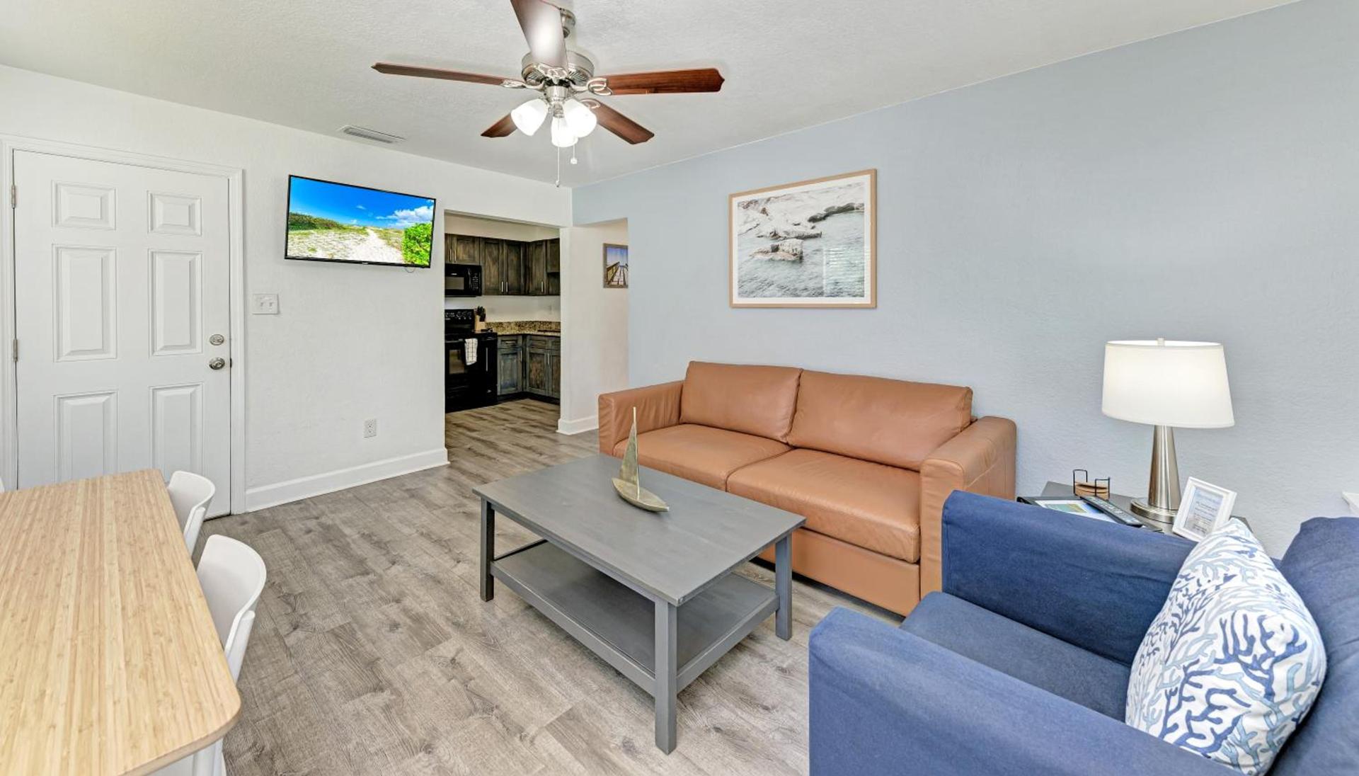 Silver Sands photo 60
