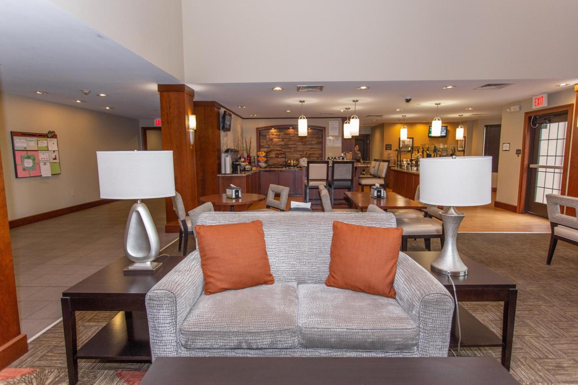 Staybridge Suites Bowling Green by IHG photo 23