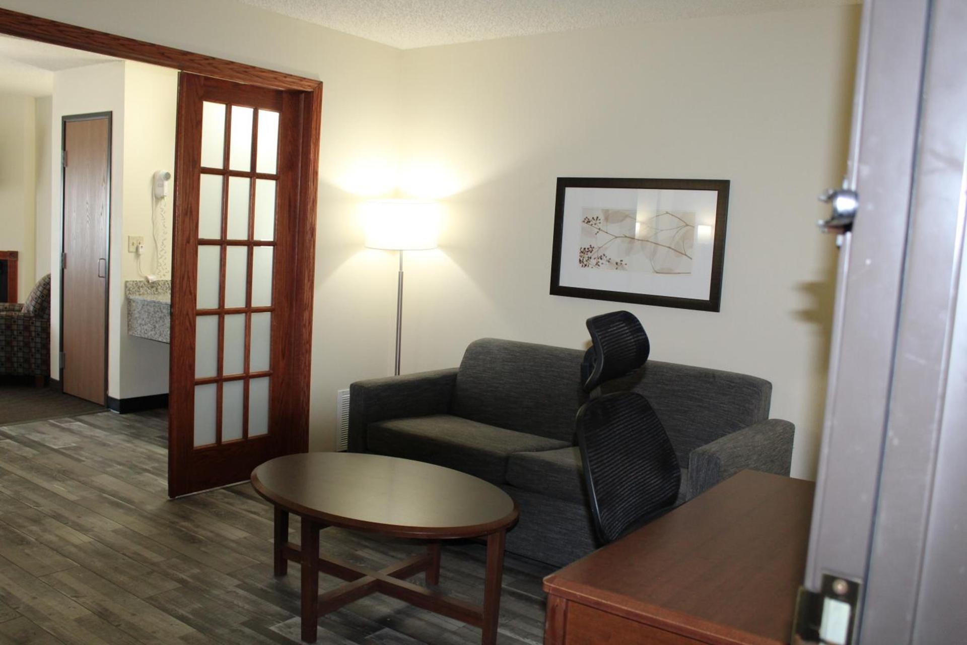 AmericInn by Wyndham Windsor Ft. Collins photo 61