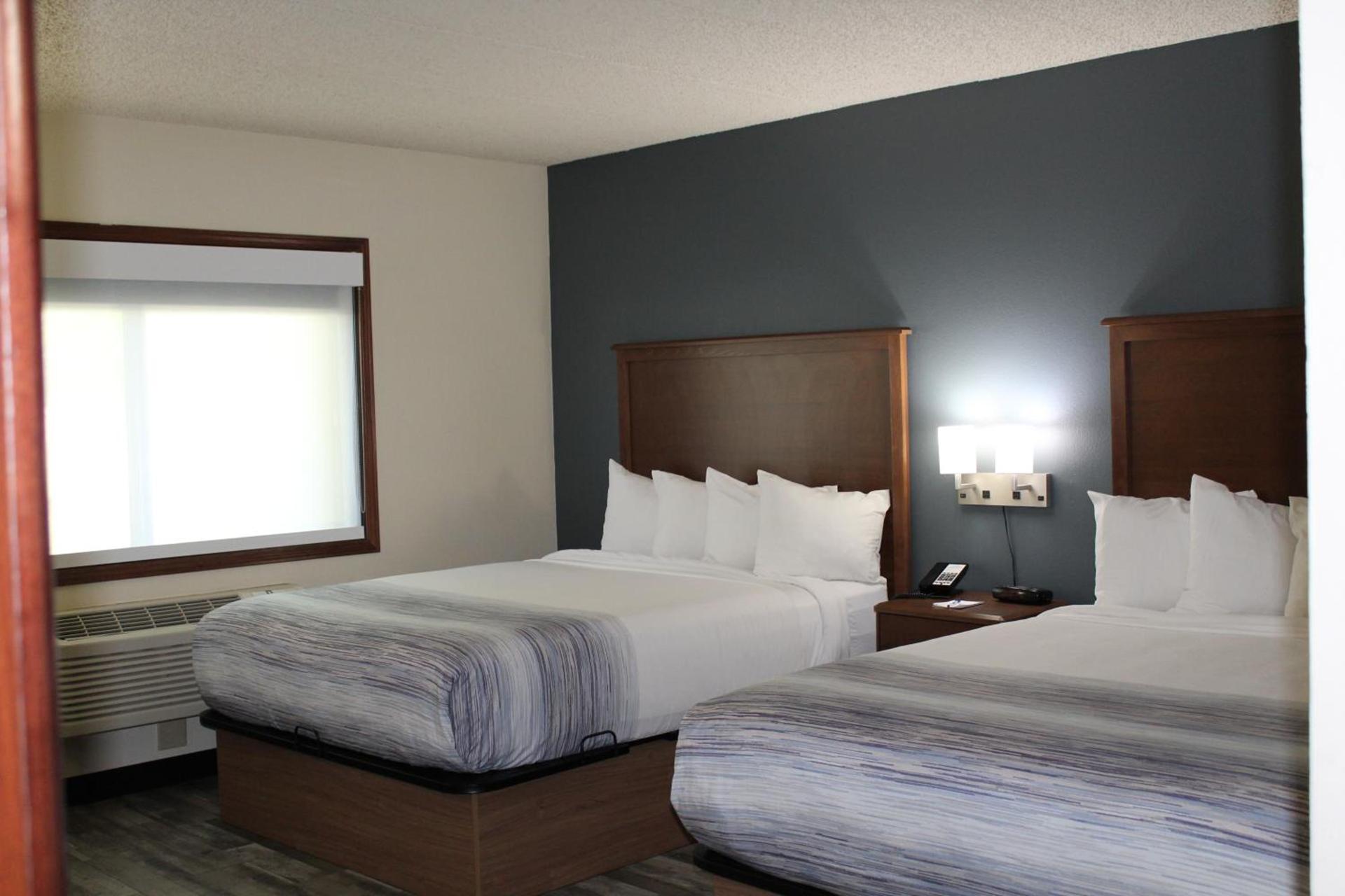 AmericInn by Wyndham Windsor Ft. Collins photo 78