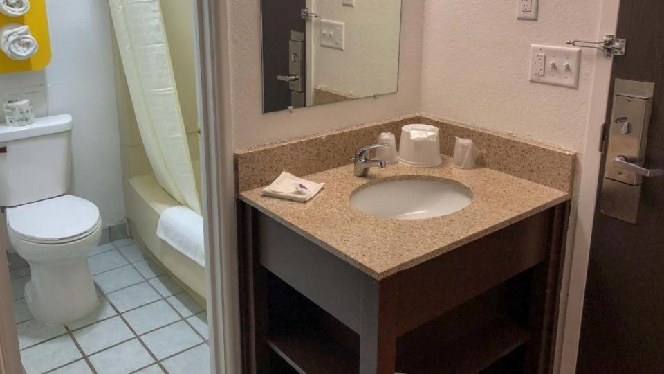 motel6 photo 5