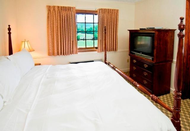 The Dillard House photo 13