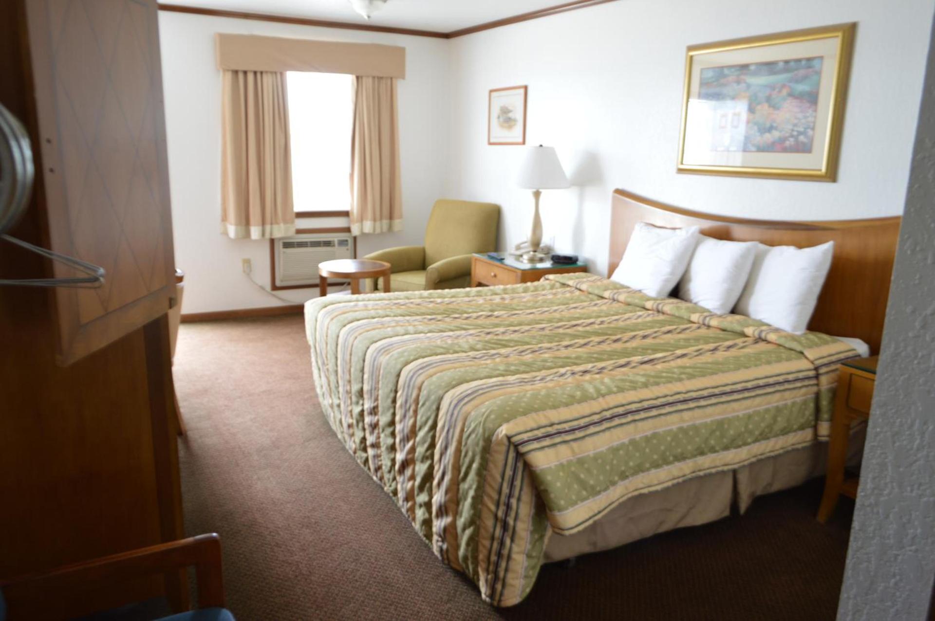 Night Inn photo 40