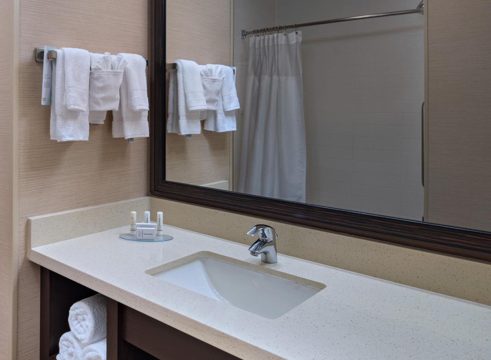 Fairfield Inn and Suites by Marriott Austin Northwest/Research Blvd photo 33