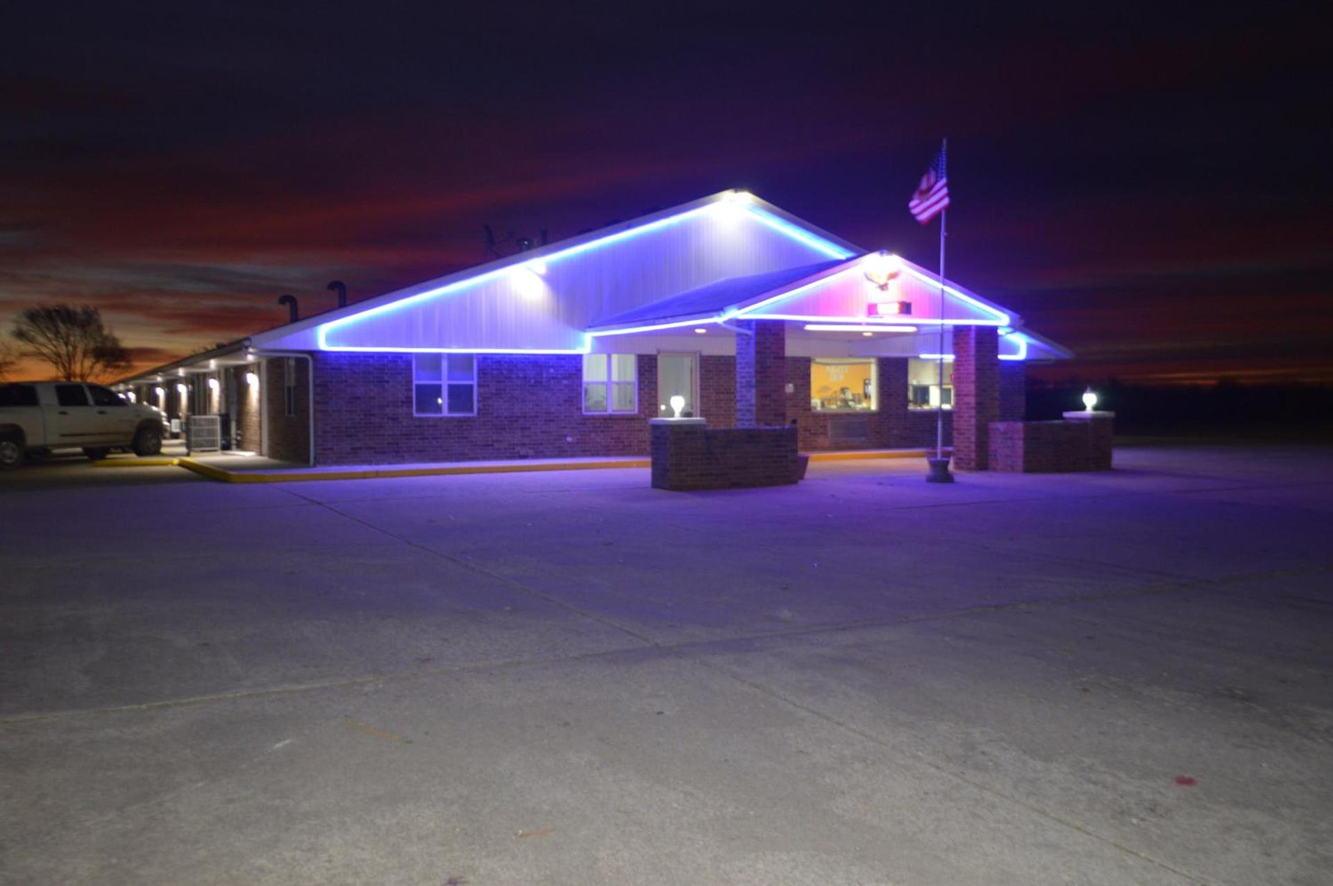 Night Inn photo 48