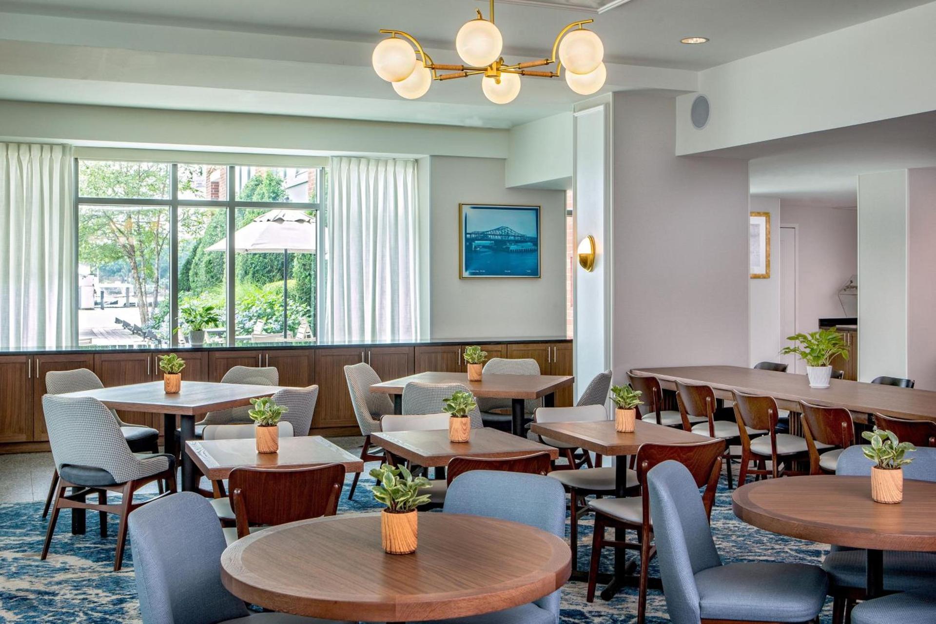 Residence Inn by Marriott Boston Harbor on Tudor Wharf photo 62
