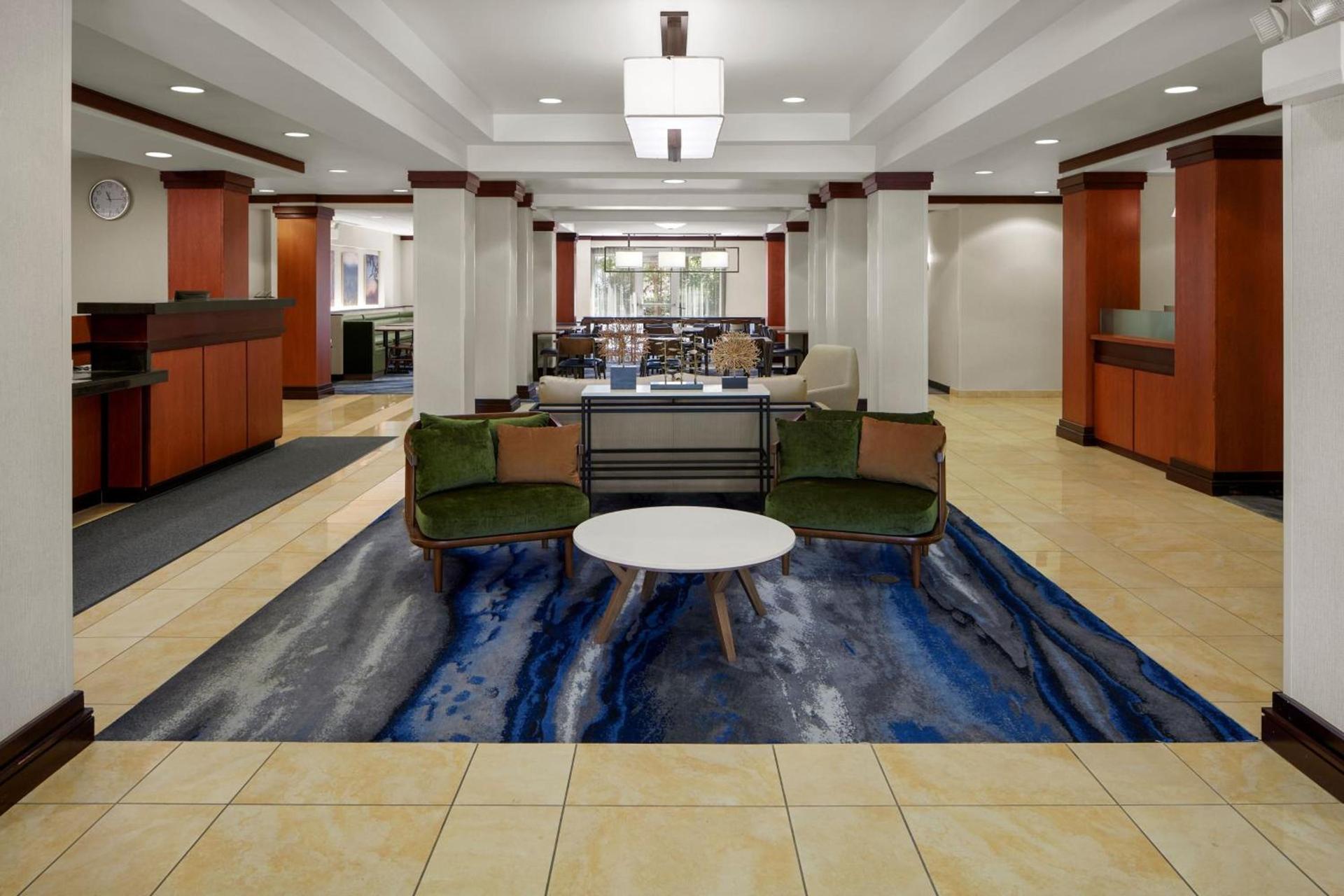Fairfield Inn & Suites by Marriott Carlisle photo 2