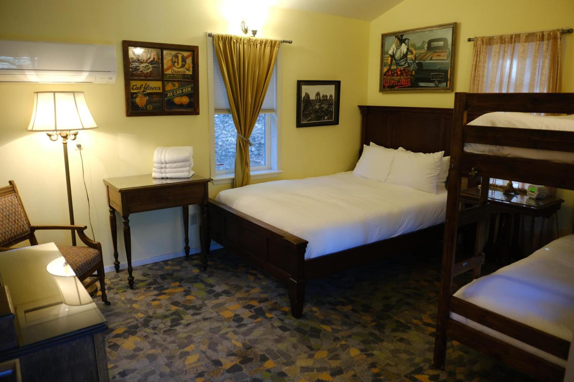 Yosemite Bug Rustic Mountain Resort photo 81