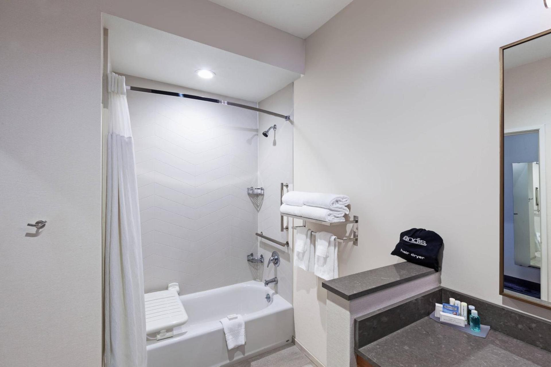 Fairfield Inn & Suites by Marriott Liberal photo 9