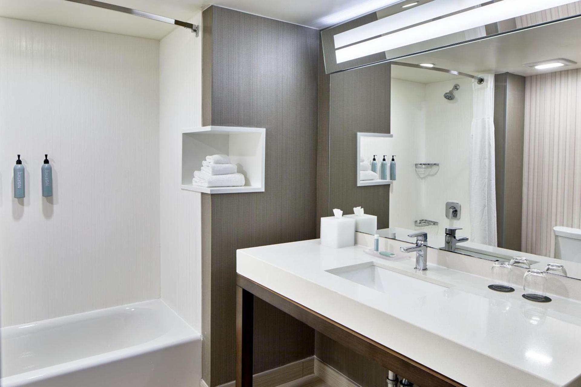 Courtyard by Marriott Atlanta Lithia Springs photo 19