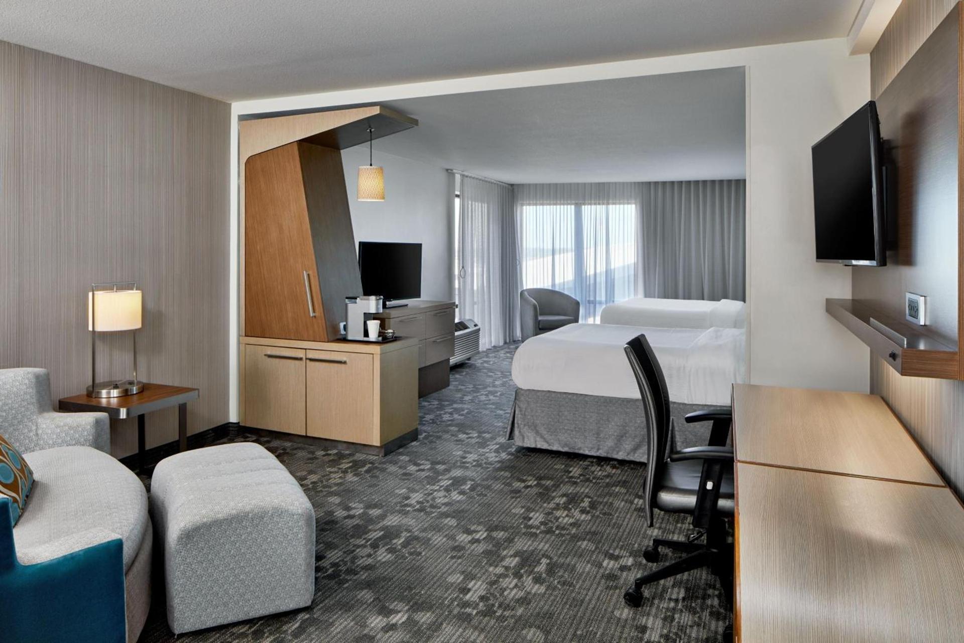 Courtyard by Marriott Atlanta Lithia Springs photo 24