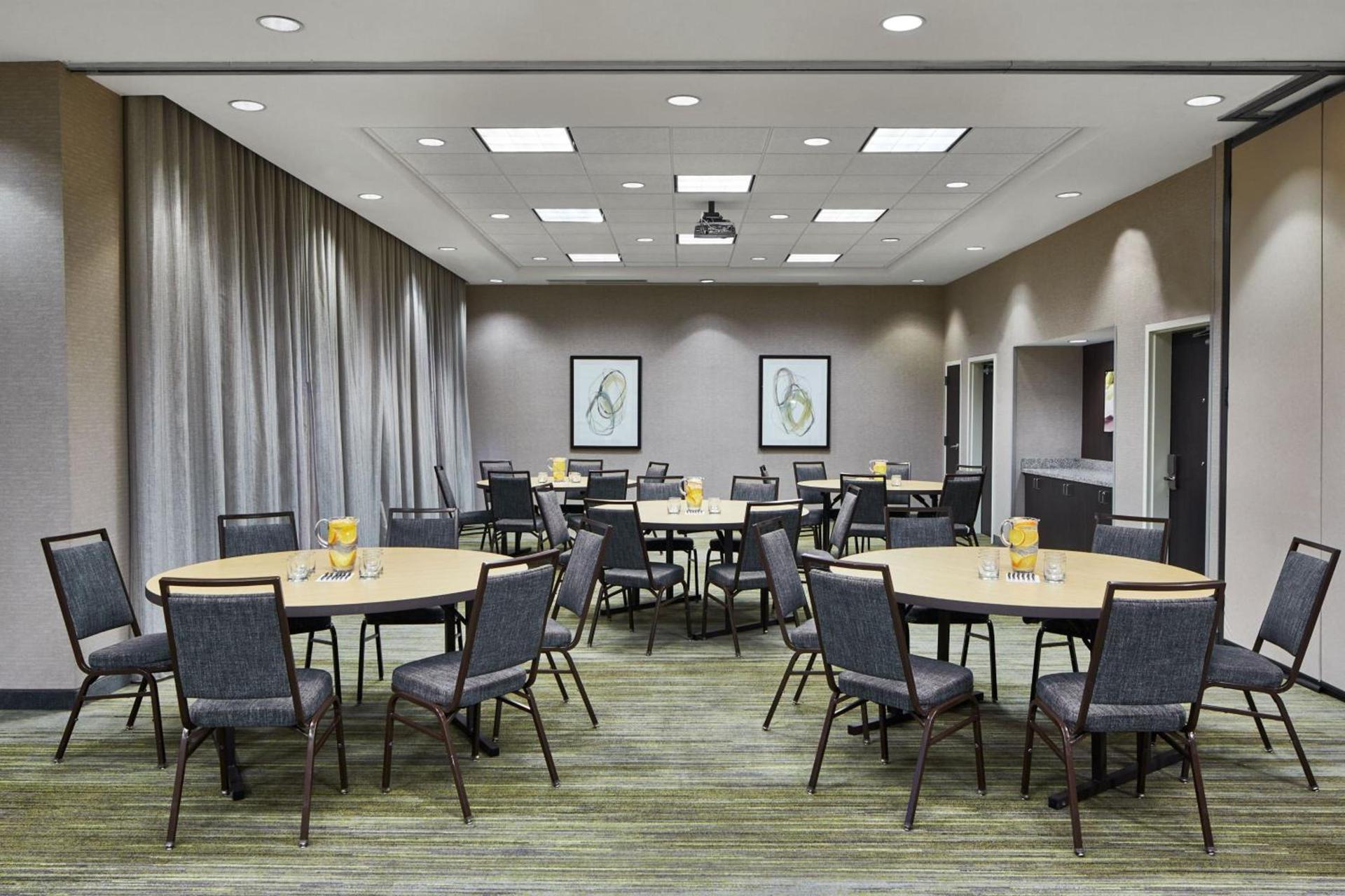 Courtyard by Marriott Atlanta Lithia Springs photo 5