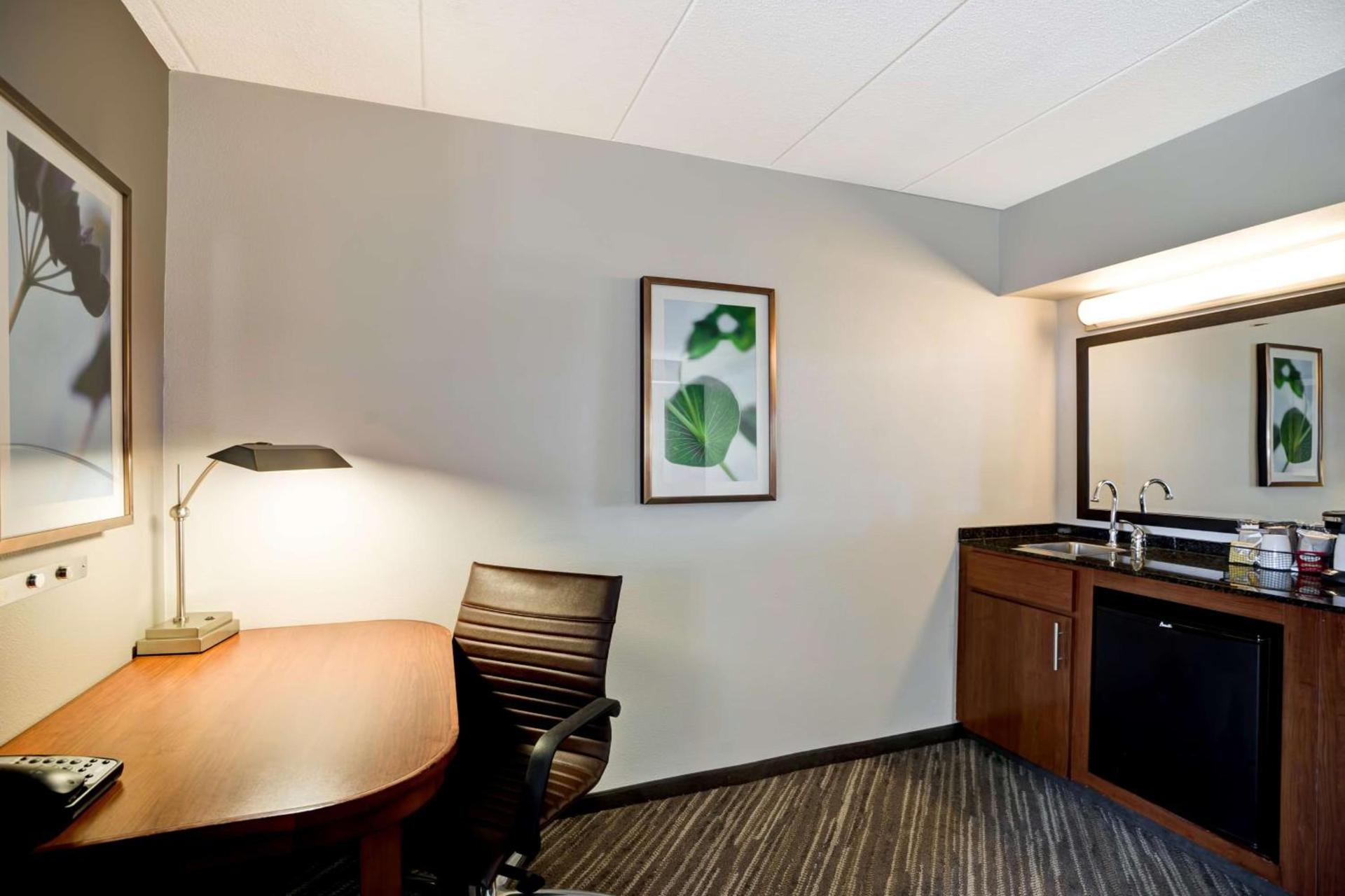 Hyatt Place Baltimore/BWI Airport photo 10