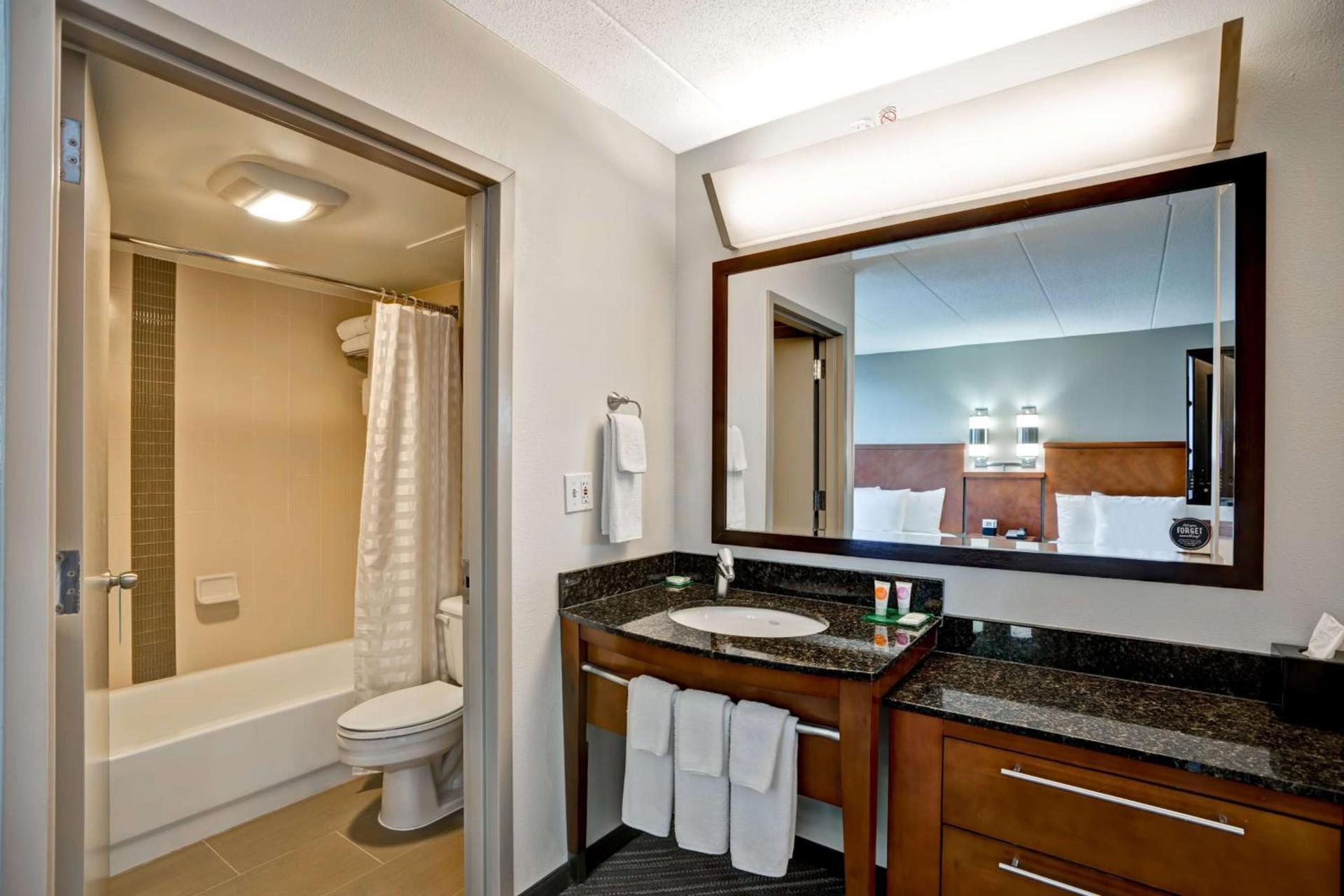 Hyatt Place Baltimore/BWI Airport photo 18