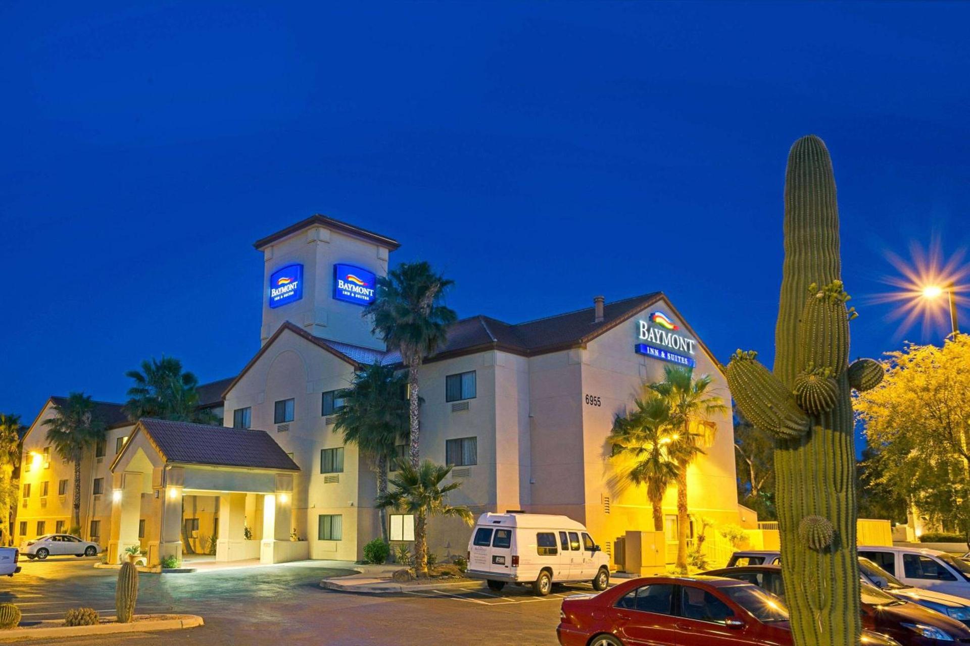 Baymont by Wyndham Tucson Airport photo 2