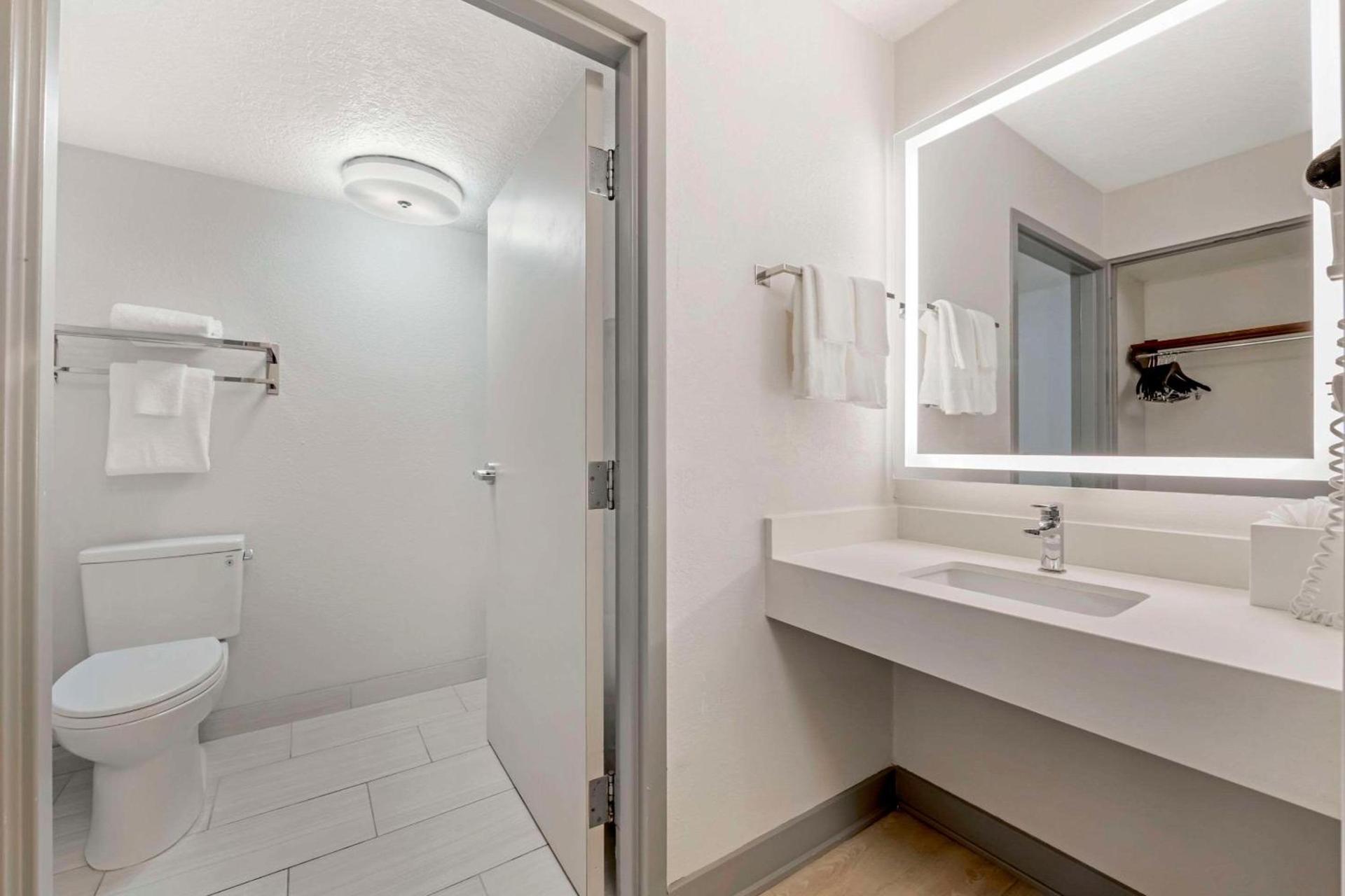 City Express by Marriott Orlando International Drive photo 54