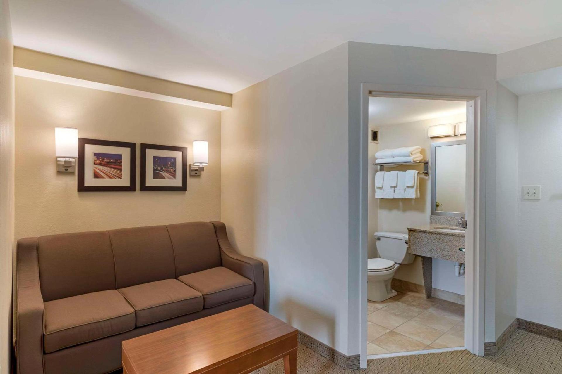 Comfort Inn Kennesaw photo 24