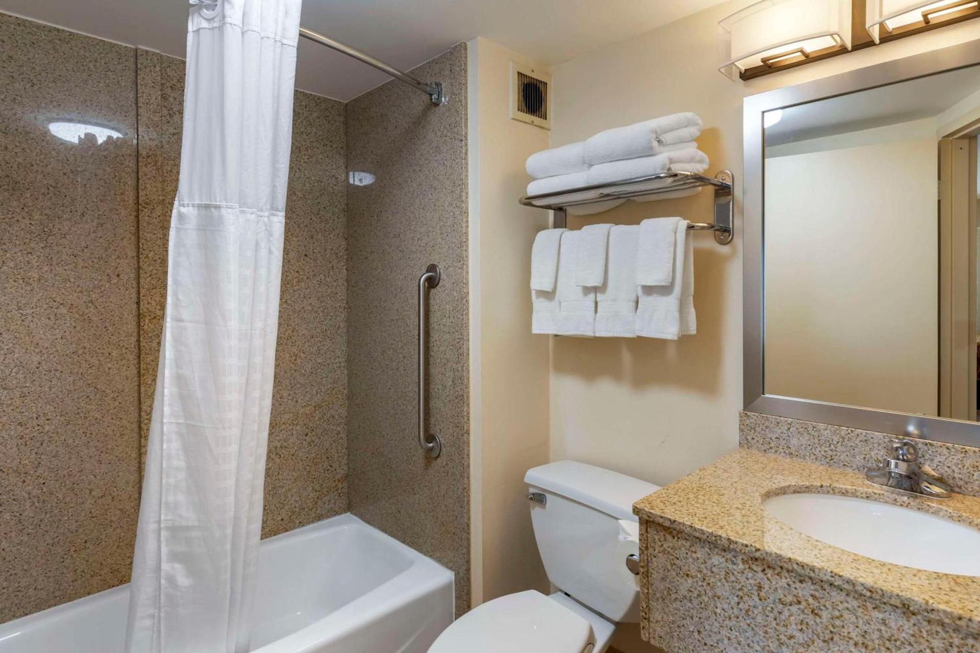 Comfort Inn Kennesaw photo 26