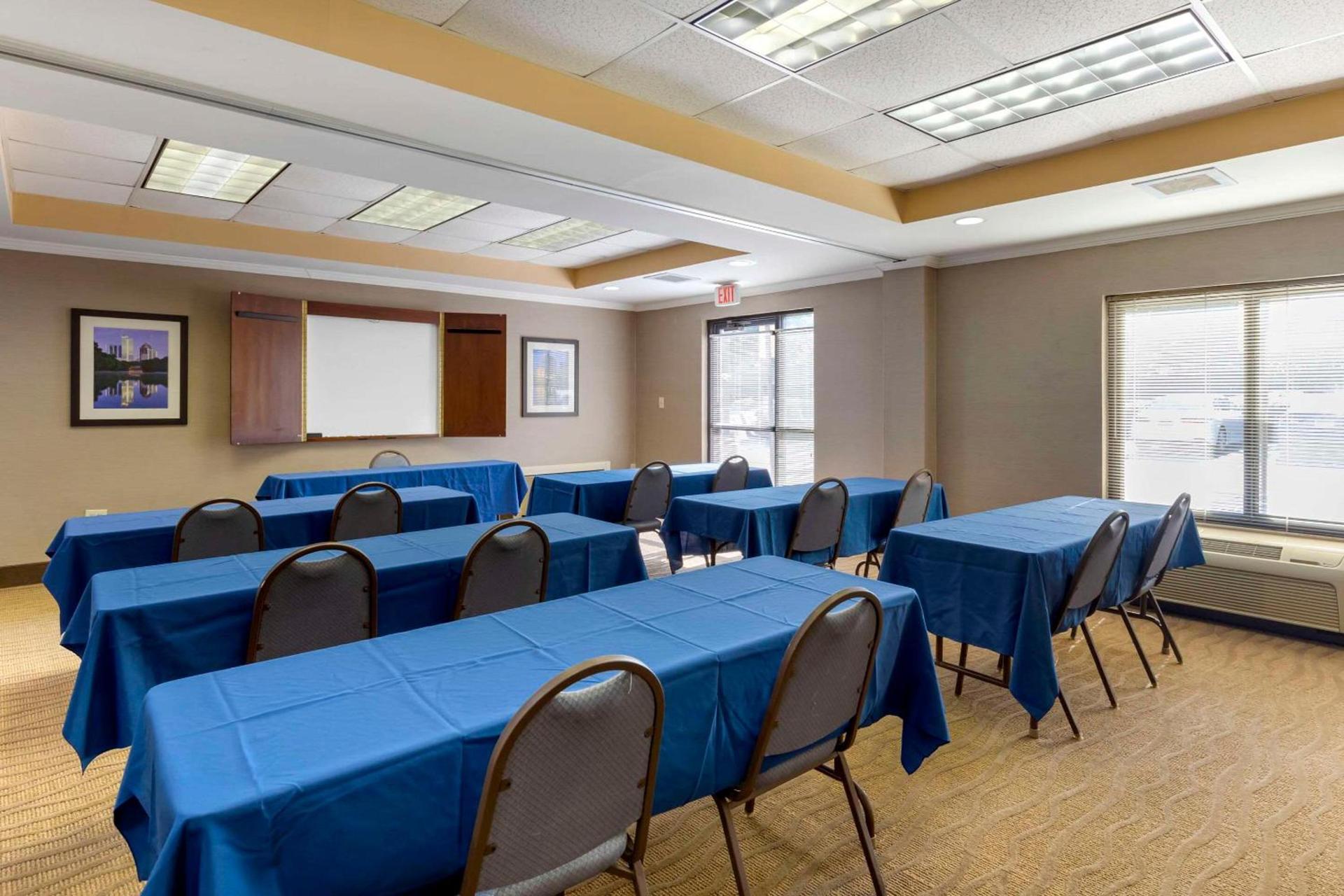 Comfort Inn Kennesaw photo 28