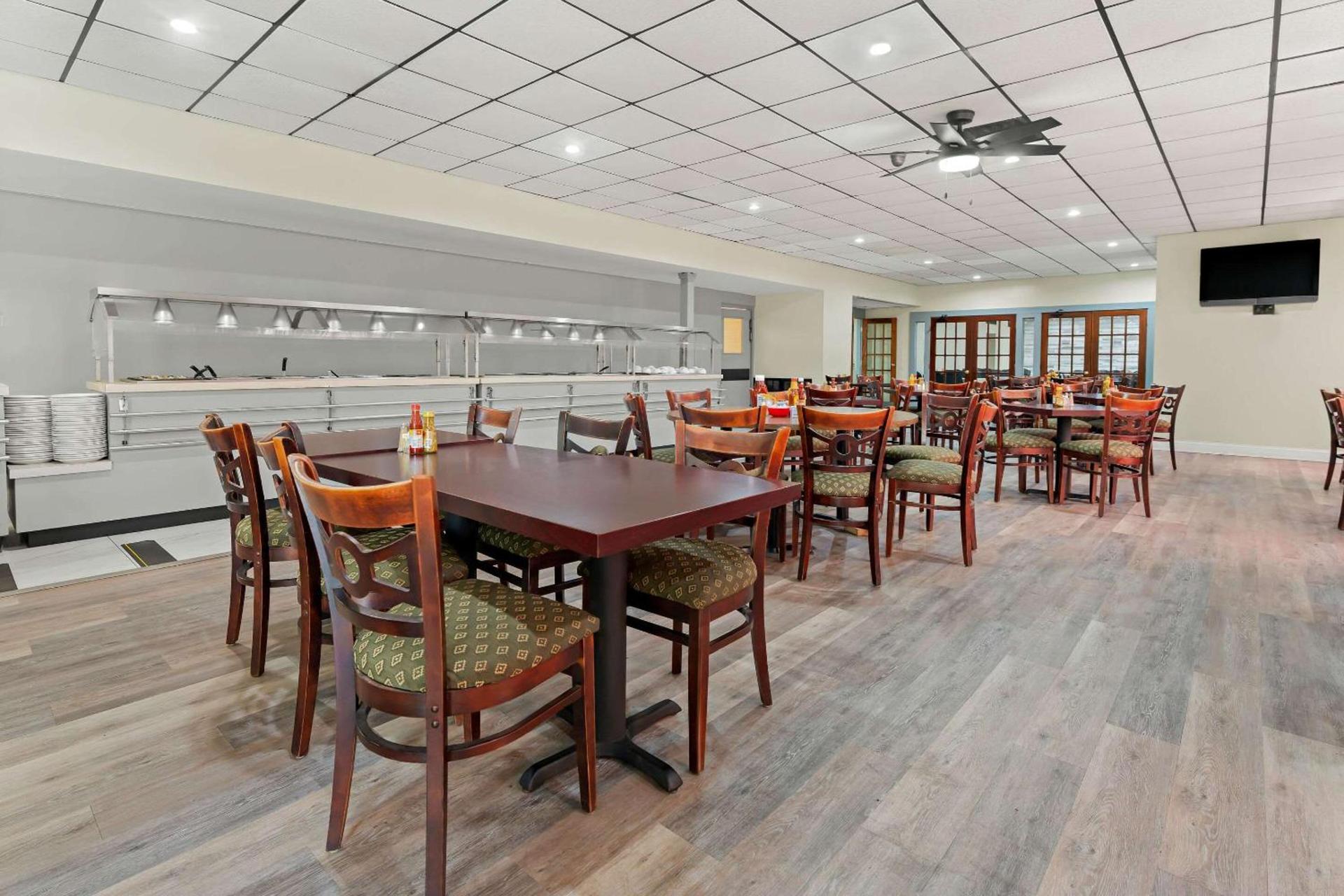 Quality Inn Americus photo 22