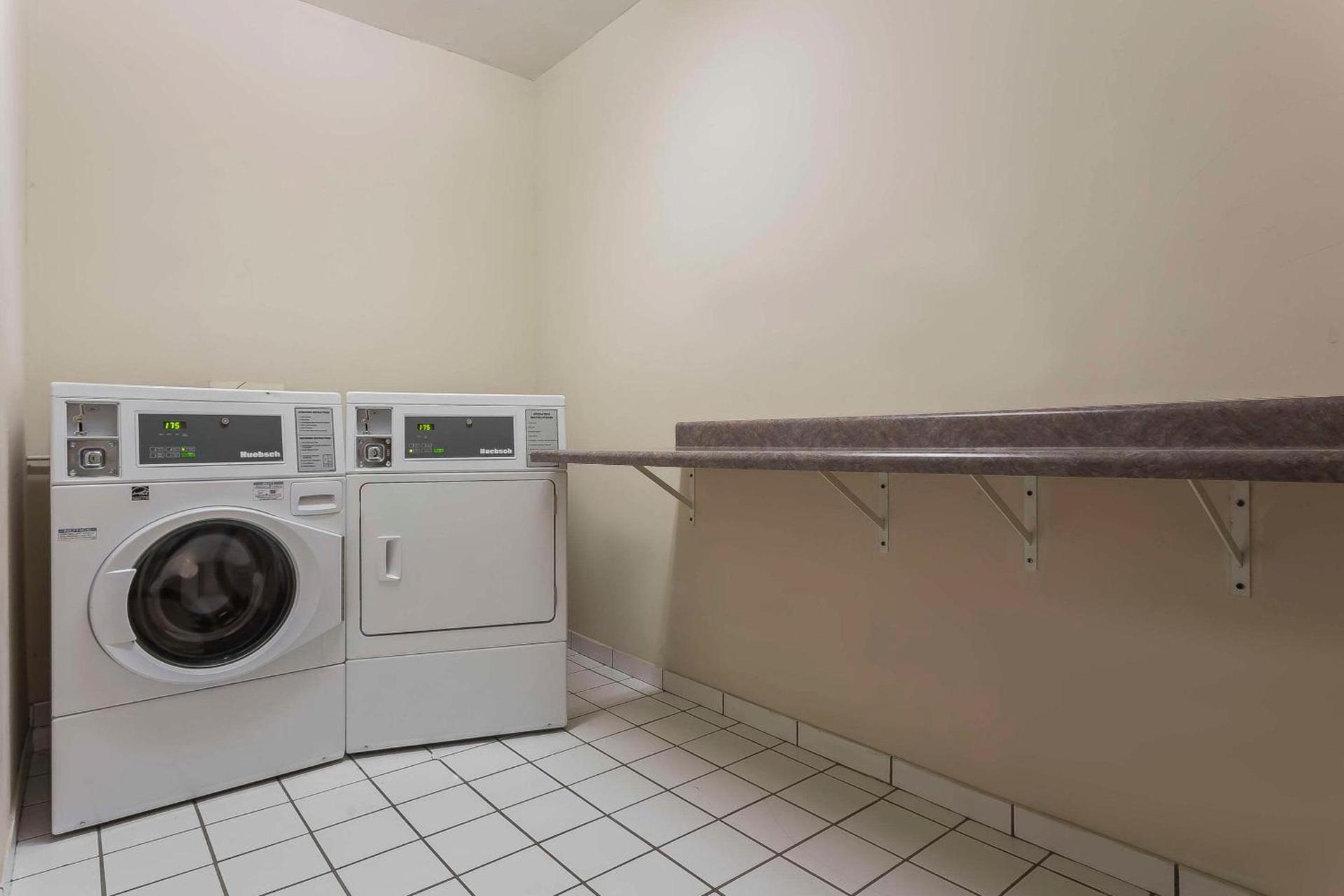 Comfort Suites Salisbury I-85 photo 32