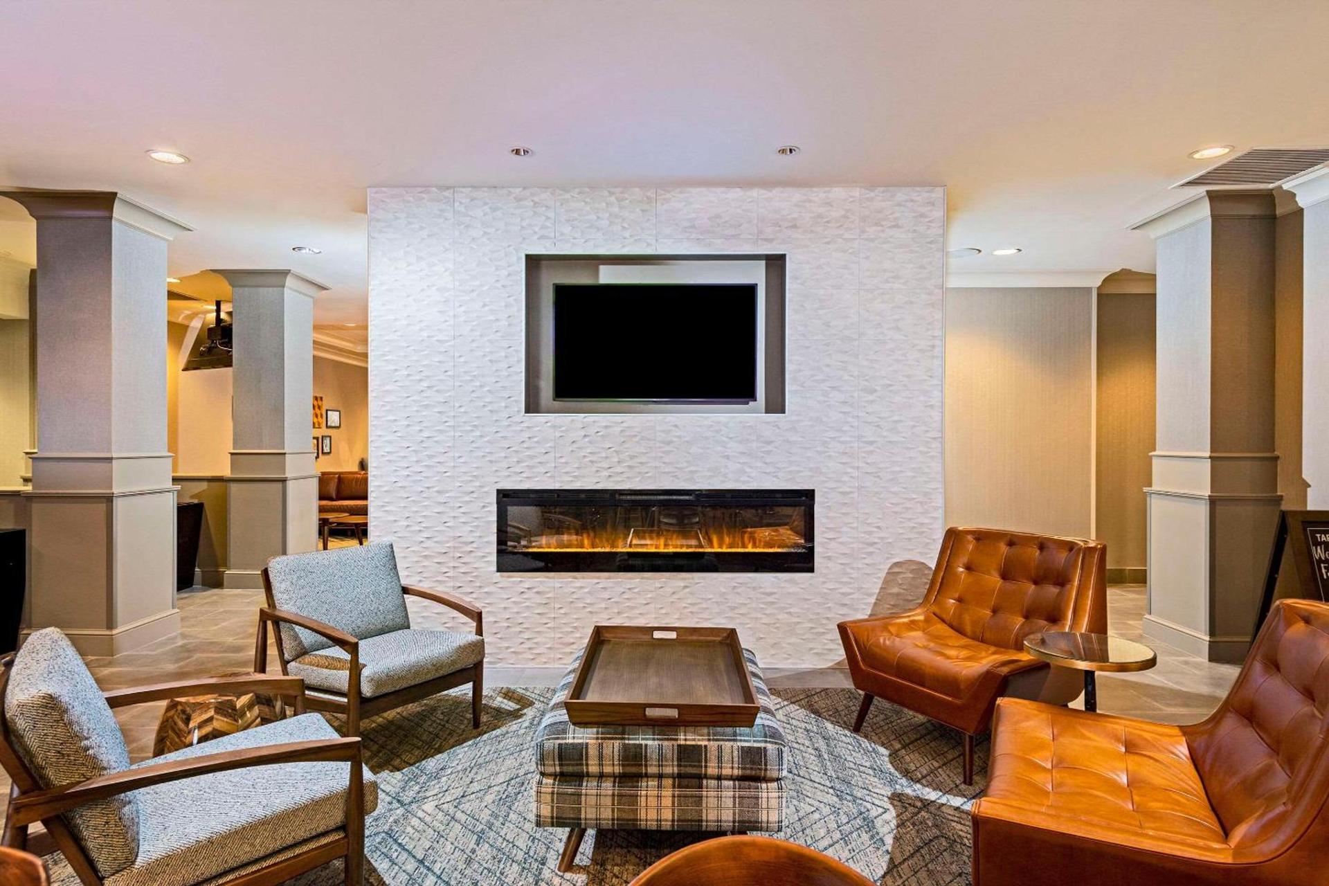 Radisson Hotel Fairview Heights - St Louis photo 6