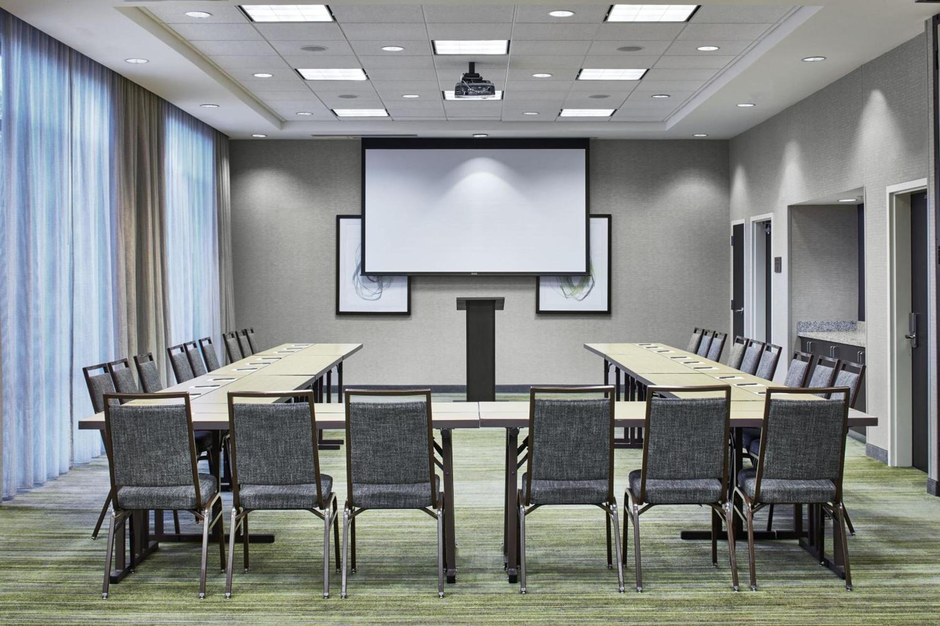 Courtyard by Marriott Atlanta Lithia Springs photo 4