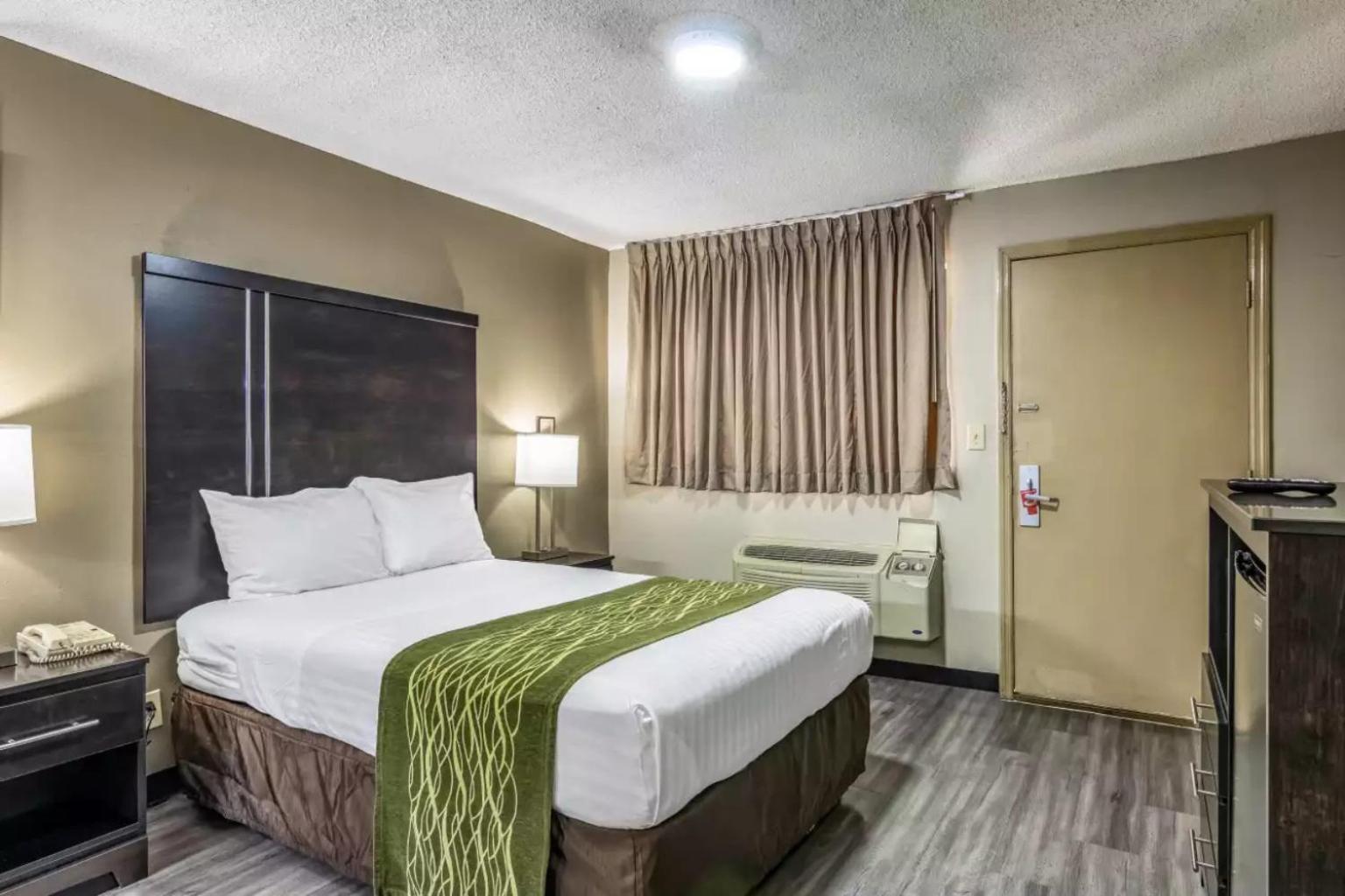 Americas Best Value Inn Opelika photo 23