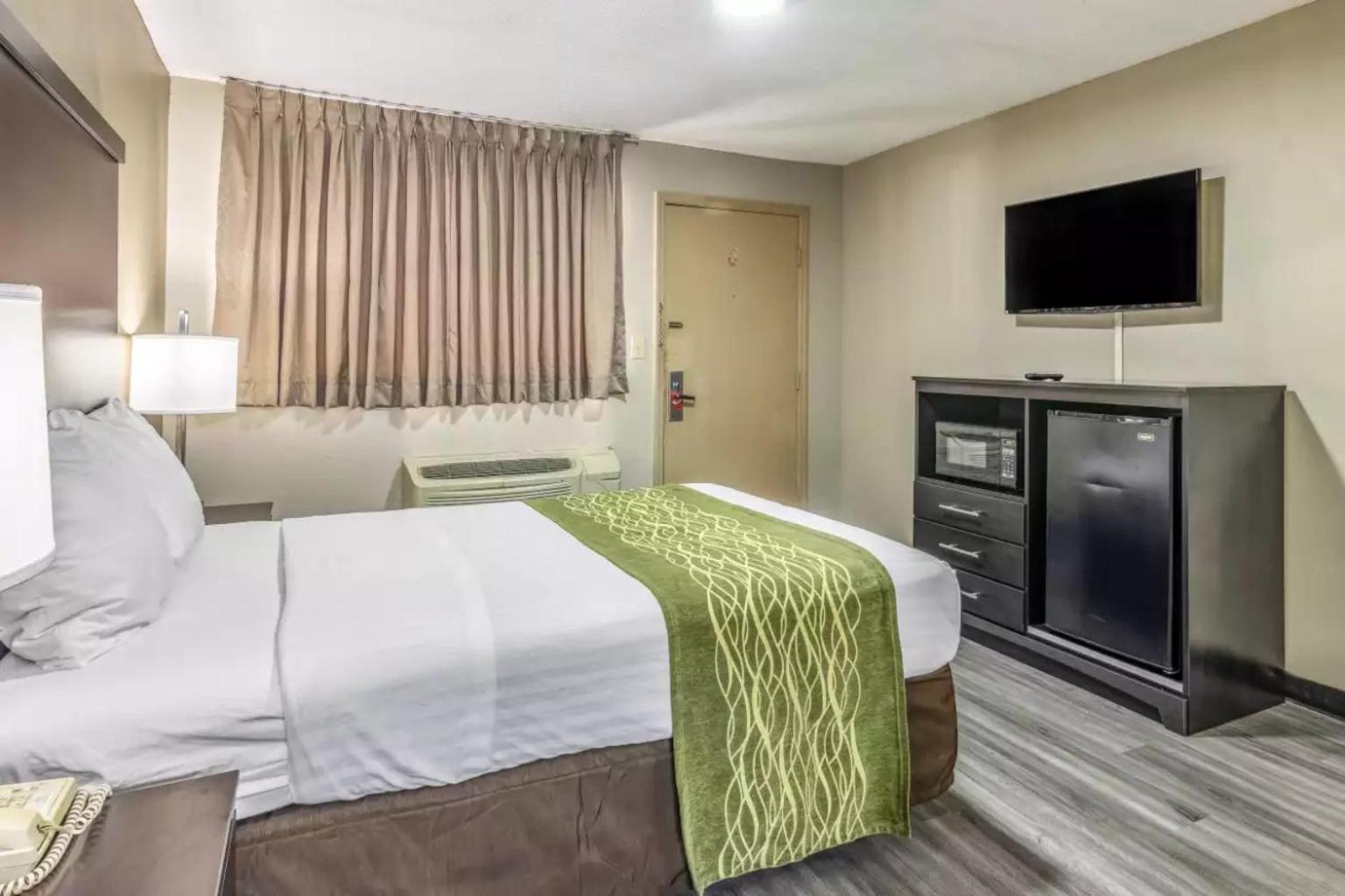 Americas Best Value Inn Opelika photo 27