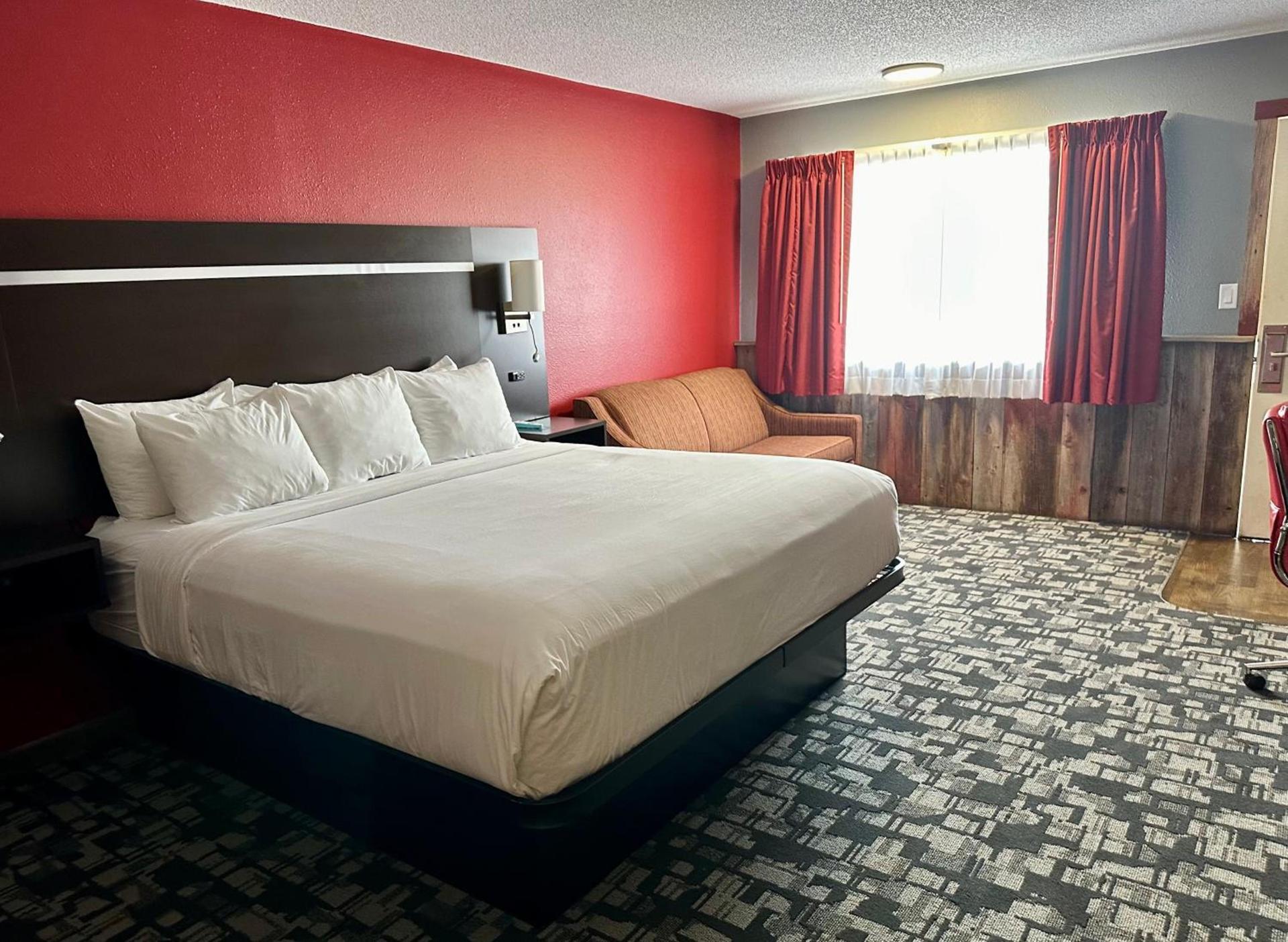 Americas Best Value Inn Wall photo 18