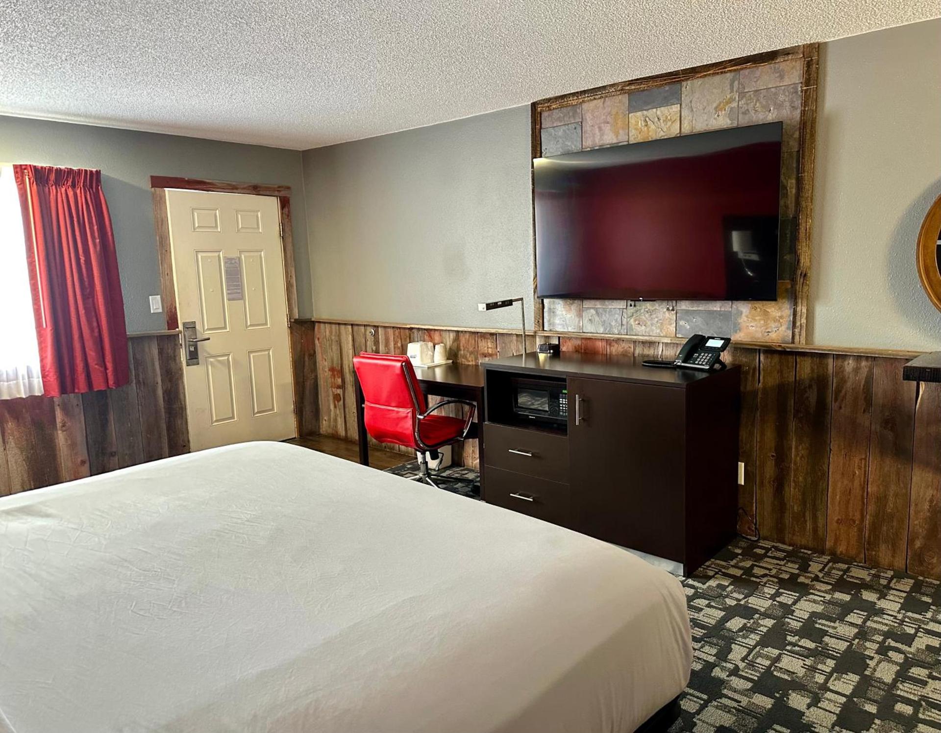 Americas Best Value Inn Wall photo 30
