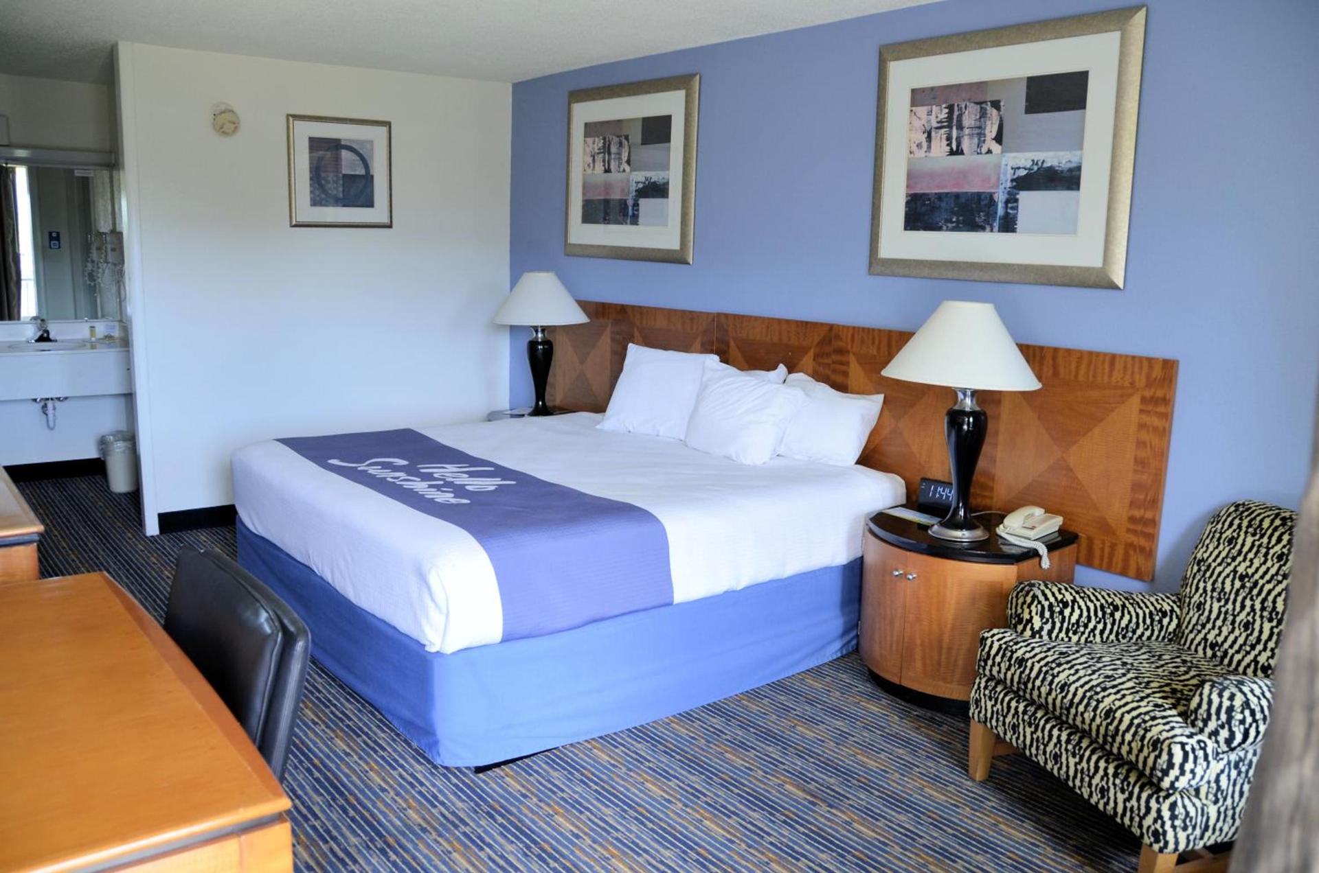 Days Inn by Wyndham Luray Shenandoah photo 45