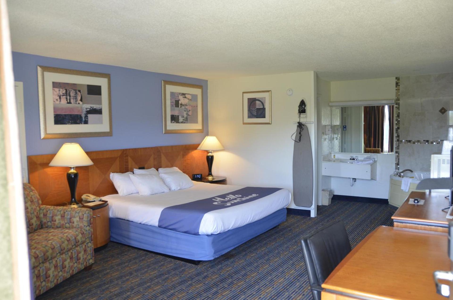 Days Inn by Wyndham Luray Shenandoah photo 56
