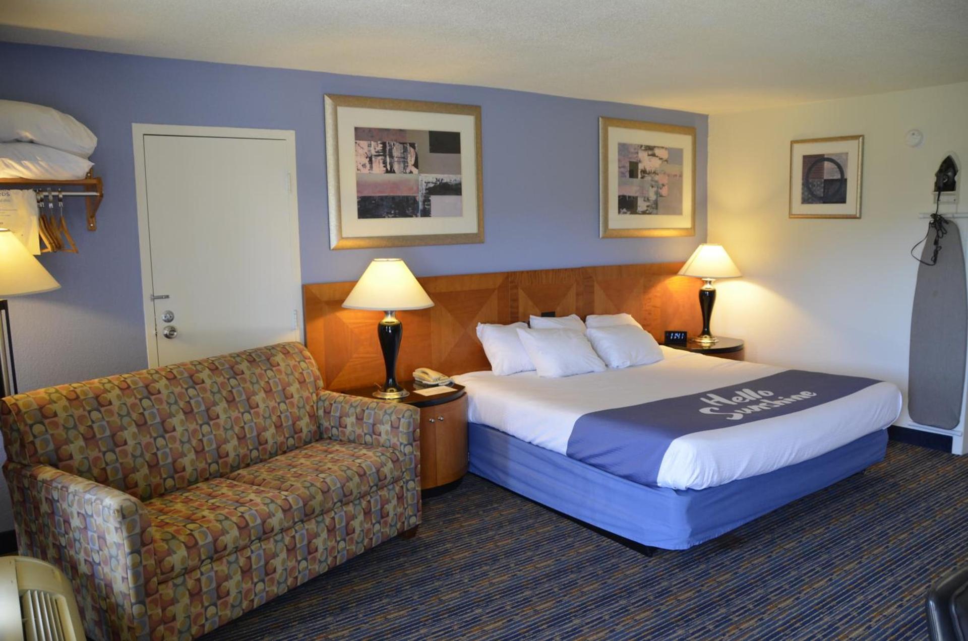 Days Inn by Wyndham Luray Shenandoah photo 64