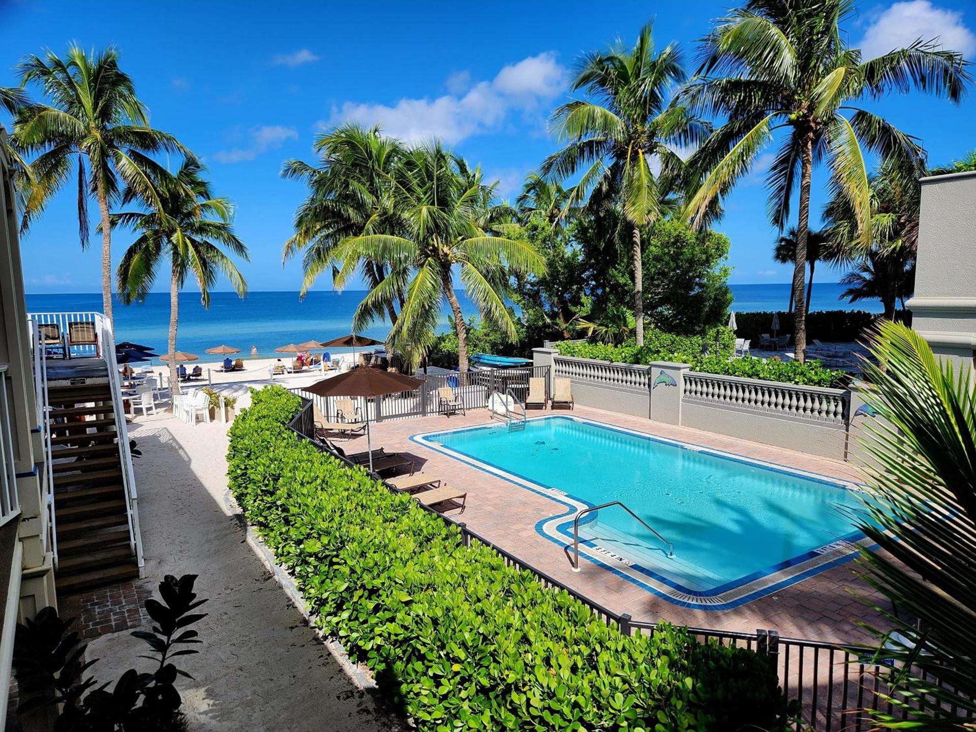 Vanderbilt Beach Resort photo 9