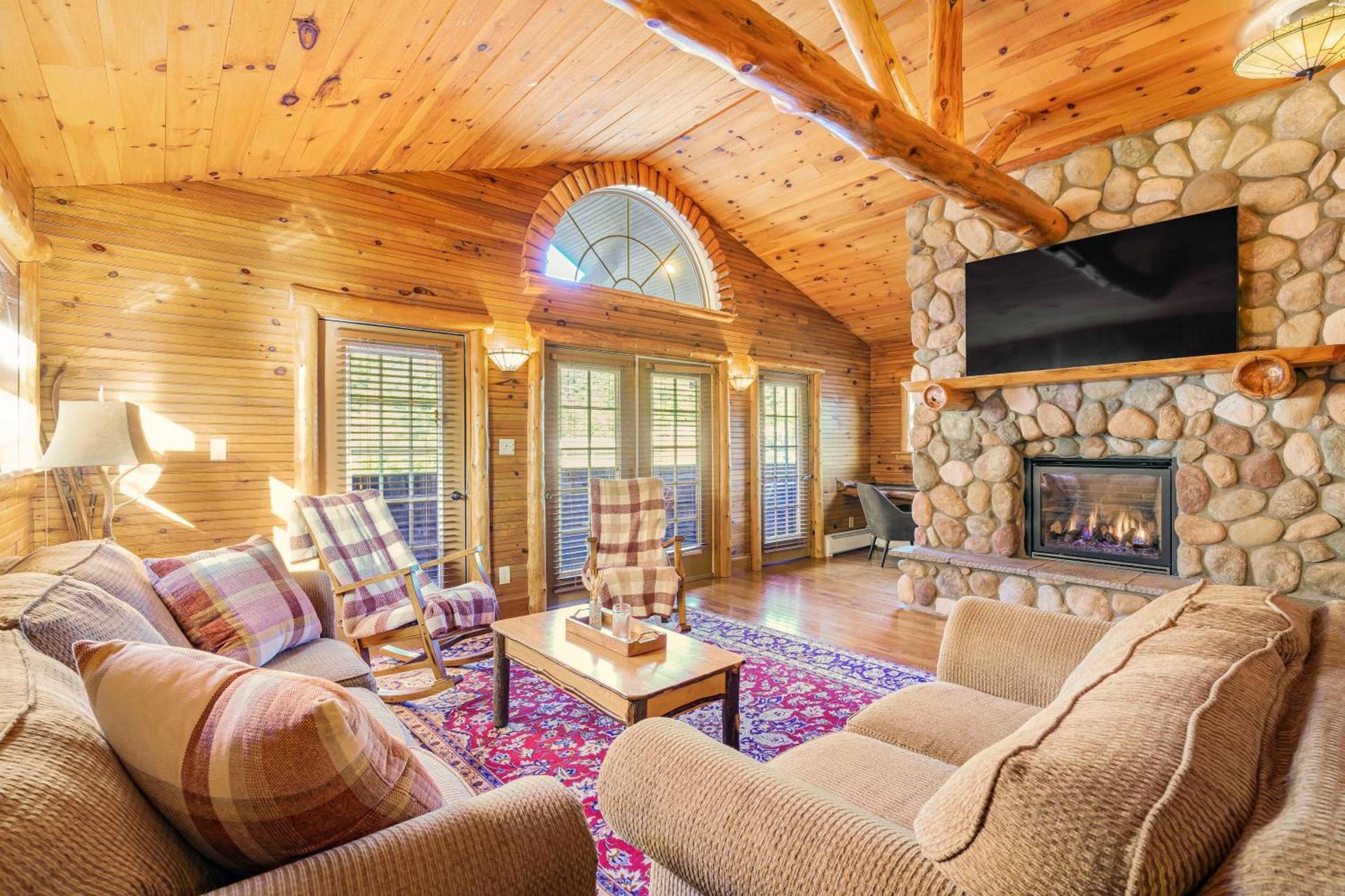 The Alpine Lodge photo 2