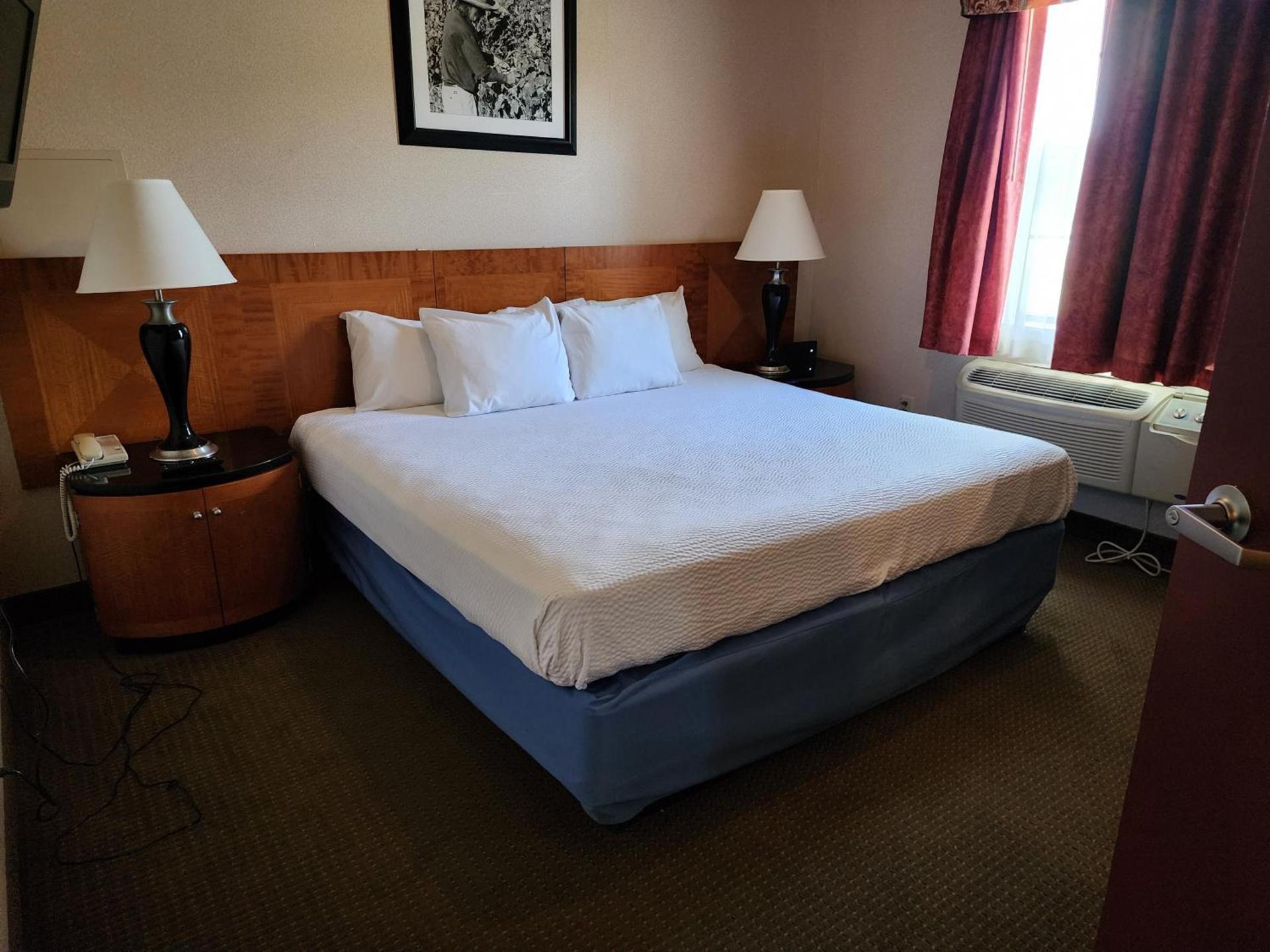 Days Inn by Wyndham Luray Shenandoah photo 84