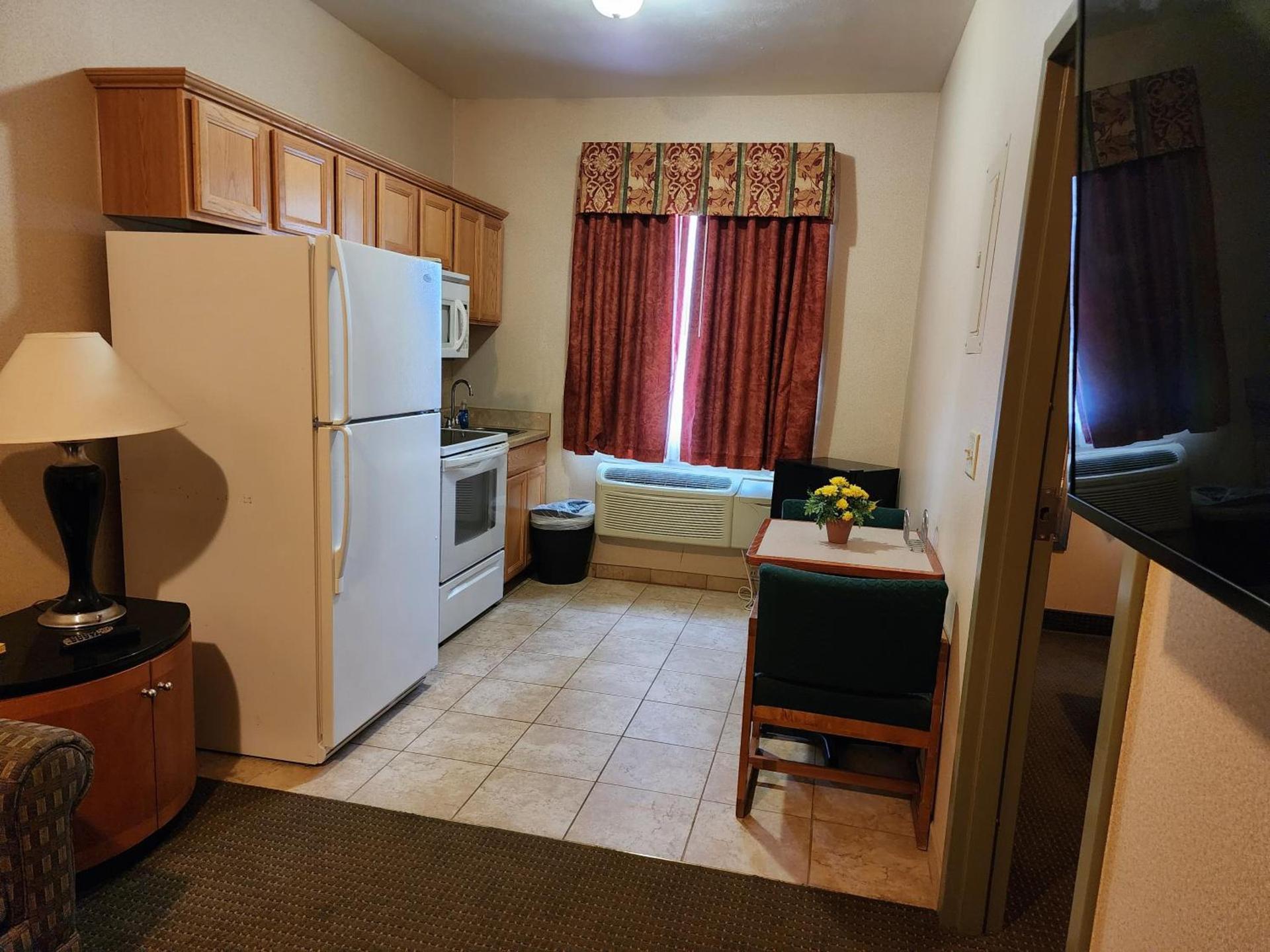 Days Inn by Wyndham Luray Shenandoah photo 95
