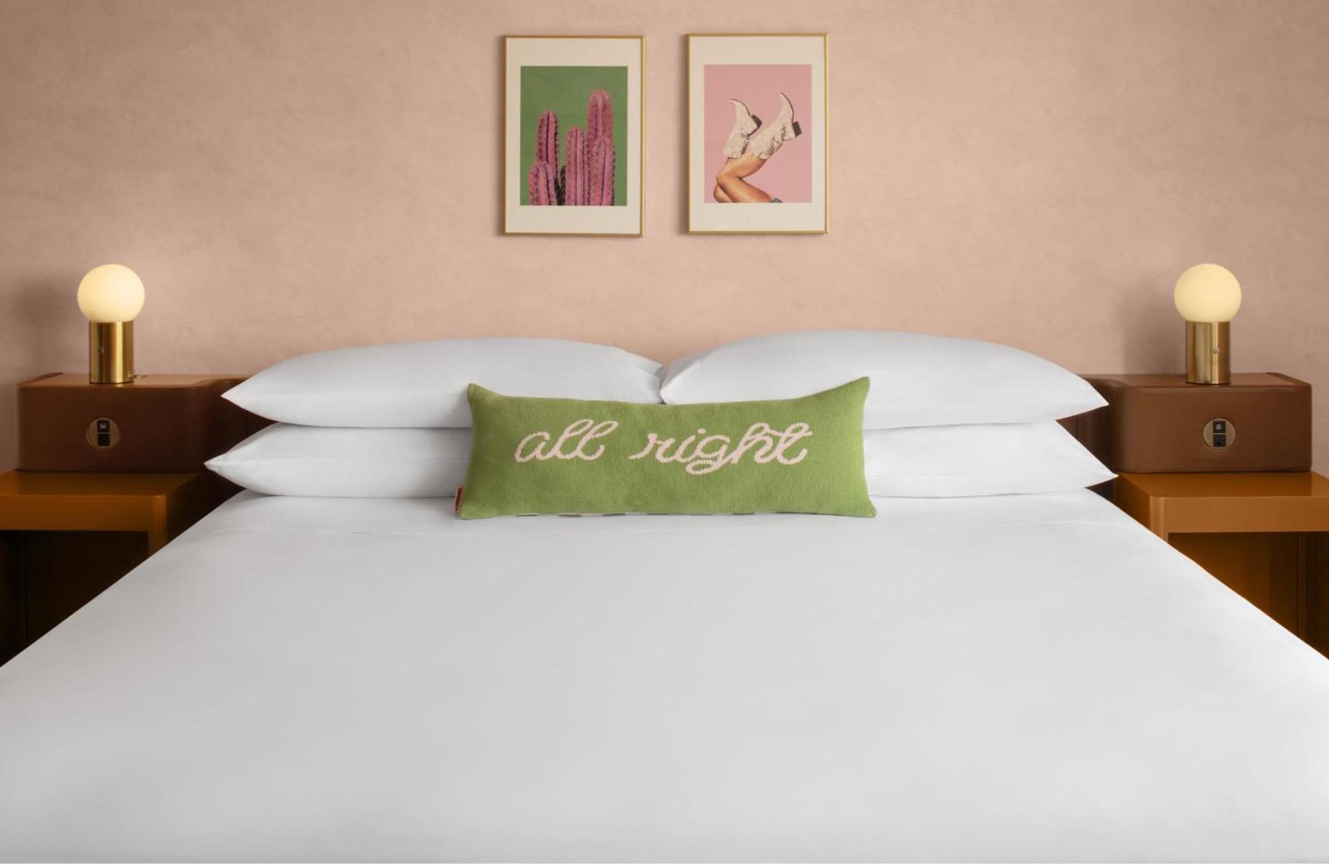 Renaissance Austin Downtown Hotel photo 31