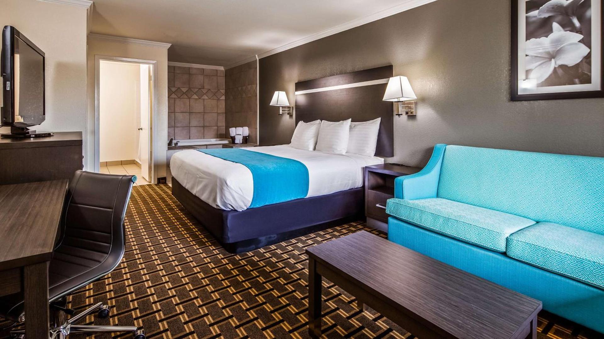Best Western Garden Inn photo 2