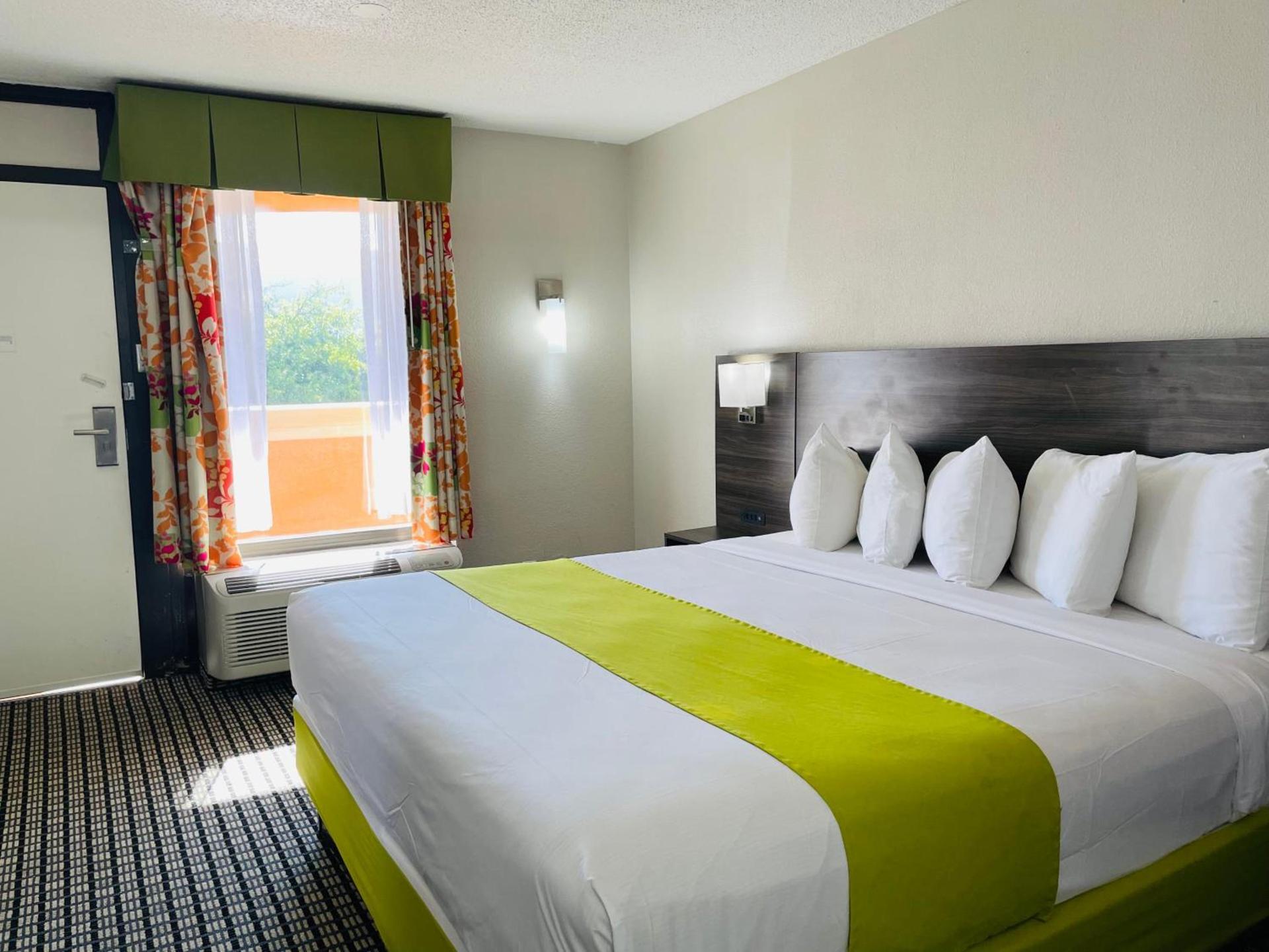 SureStay by Best Western Irving Grapevine DFW North photo 63