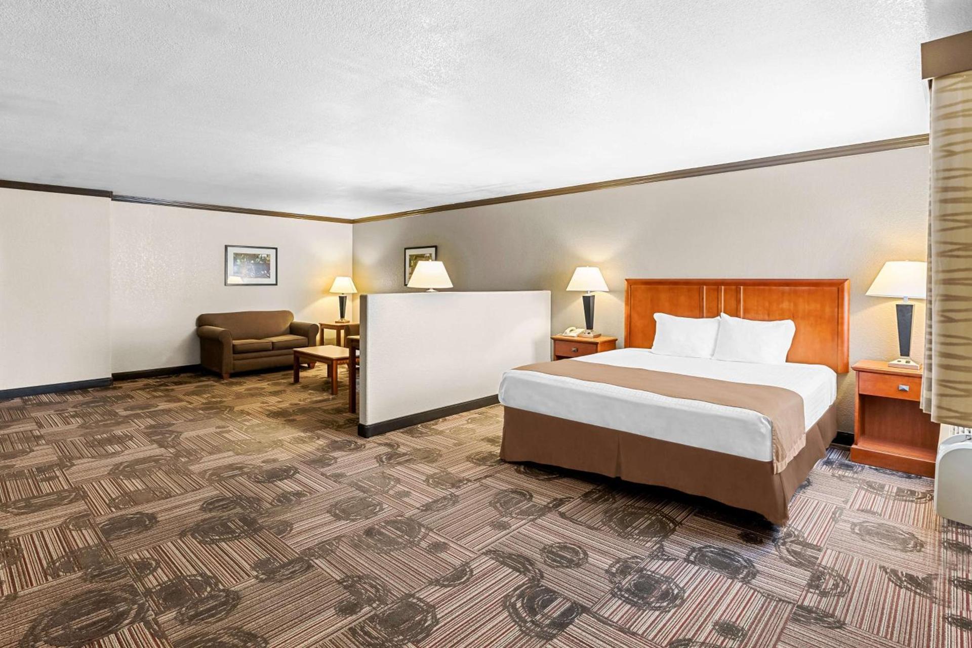 Best Western Apache Junction Inn photo 25