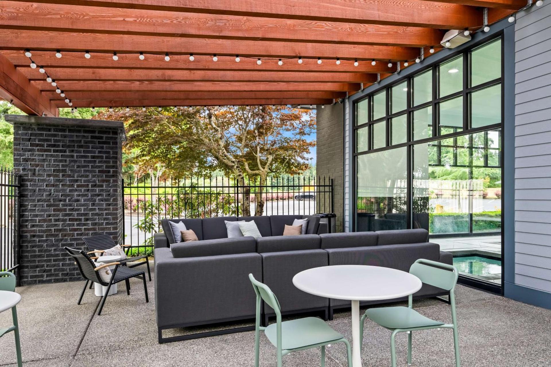 Best Western Plus Puyallup Hotel photo 21