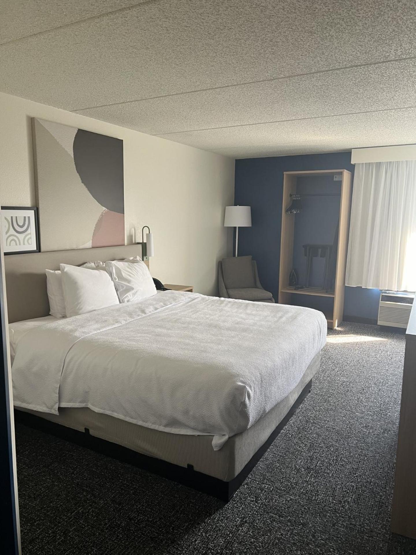Spark by Hilton Green Bay photo 7