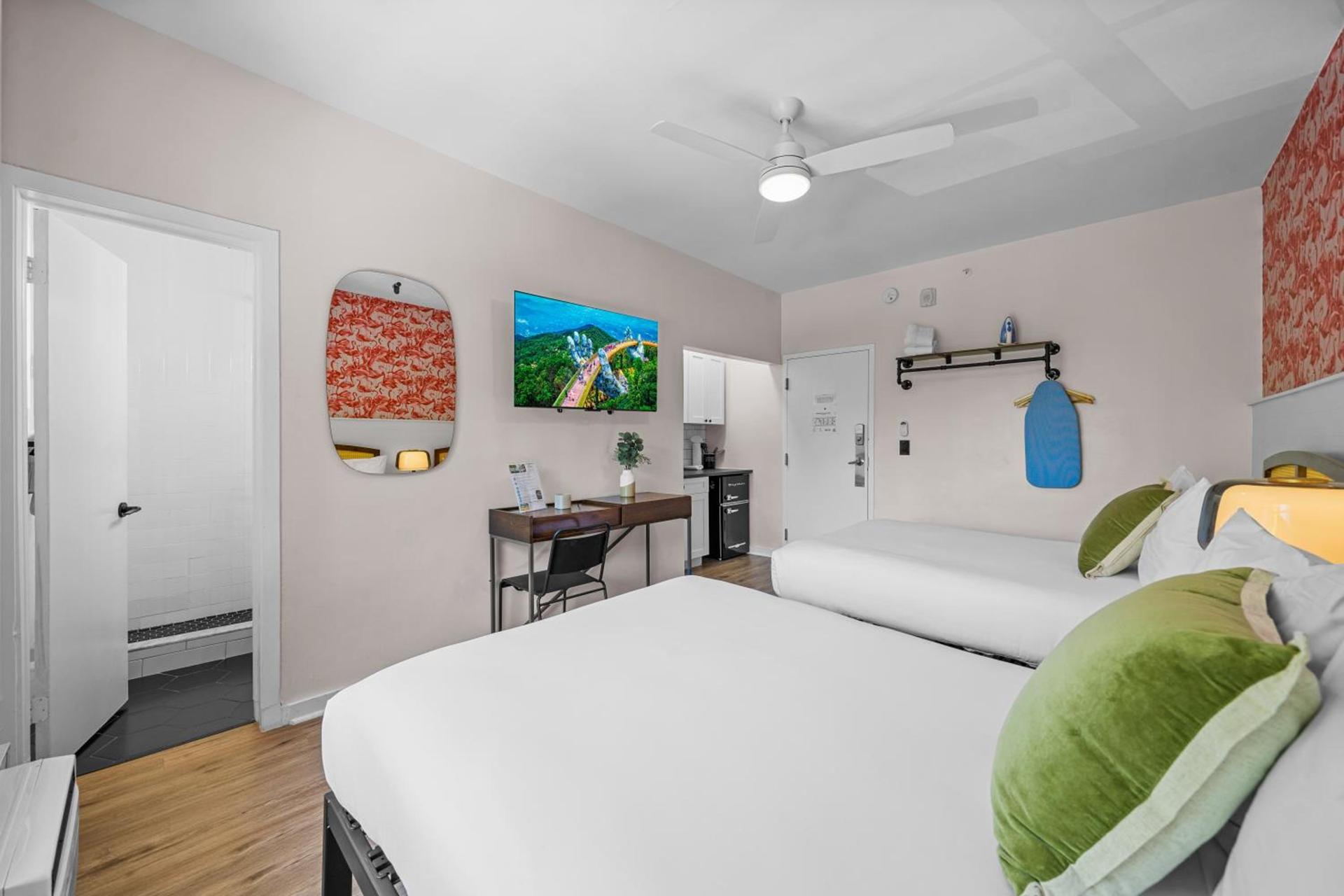 Greenview Hotel By Lowkl photo 37