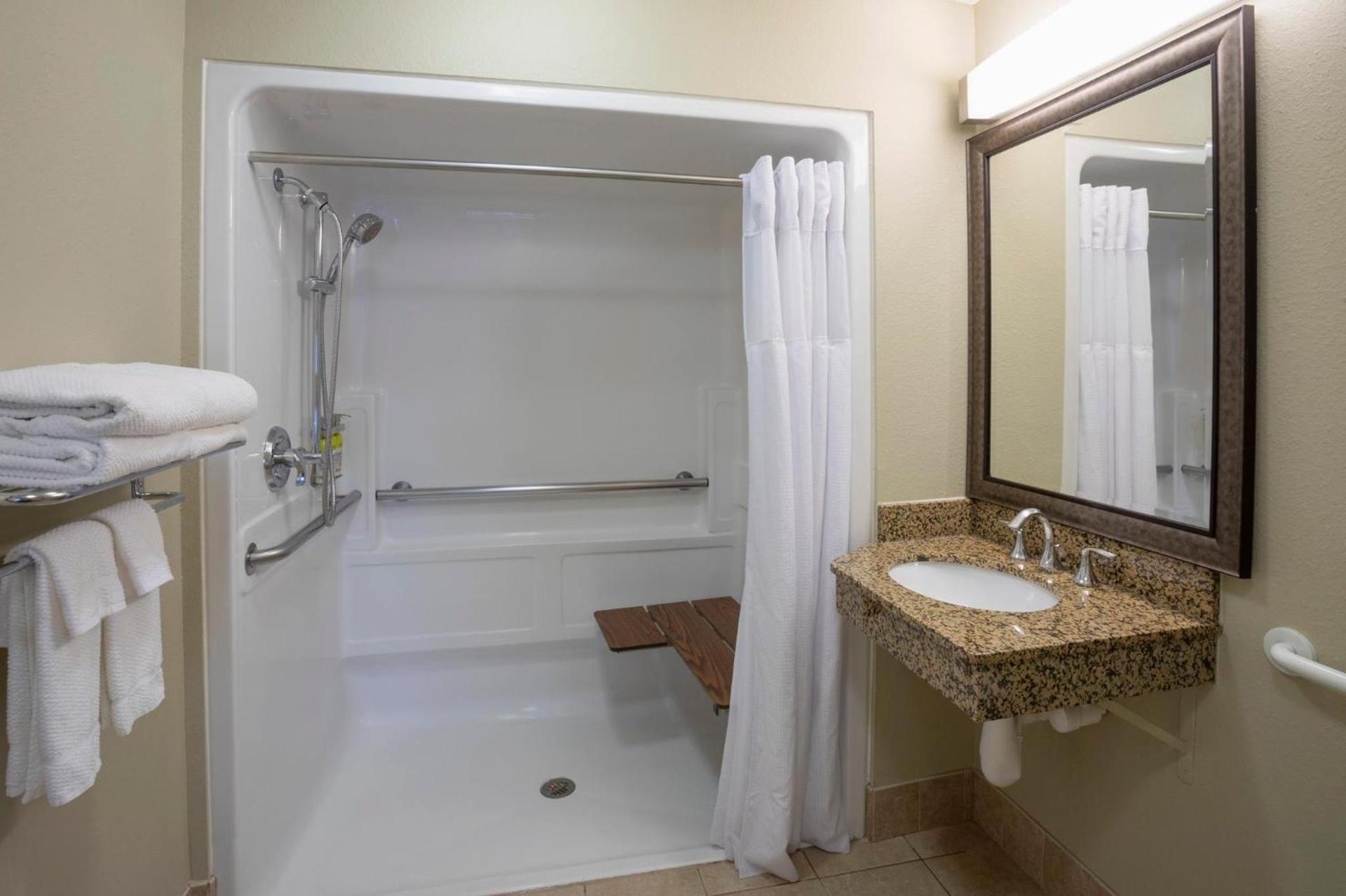 Staybridge Suites Minneapolis-Bloomington by IHG photo 51