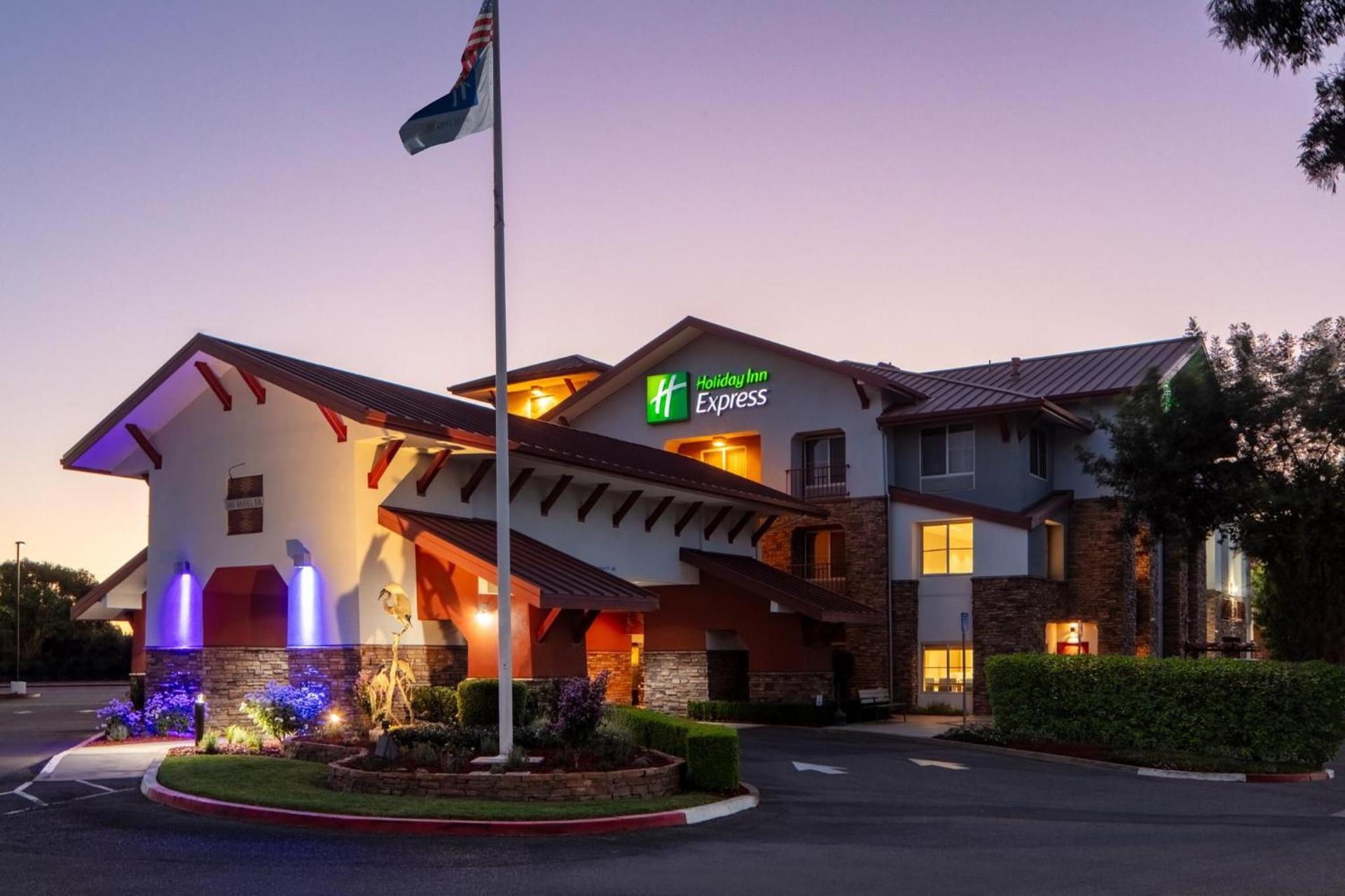 Holiday Inn Express Turlock by IHG photo 16