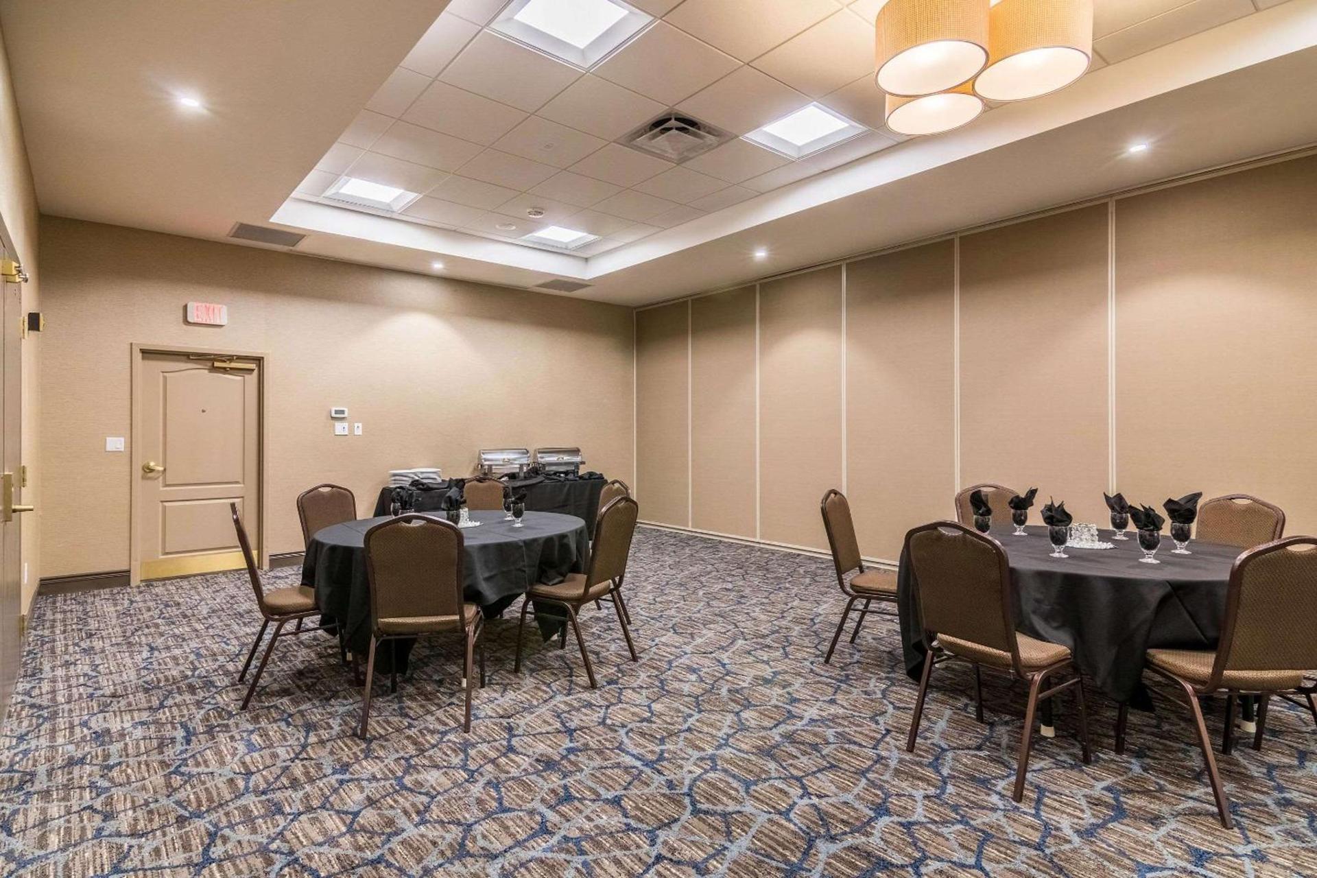 Comfort Inn Plymouth-Minneapolis photo 14